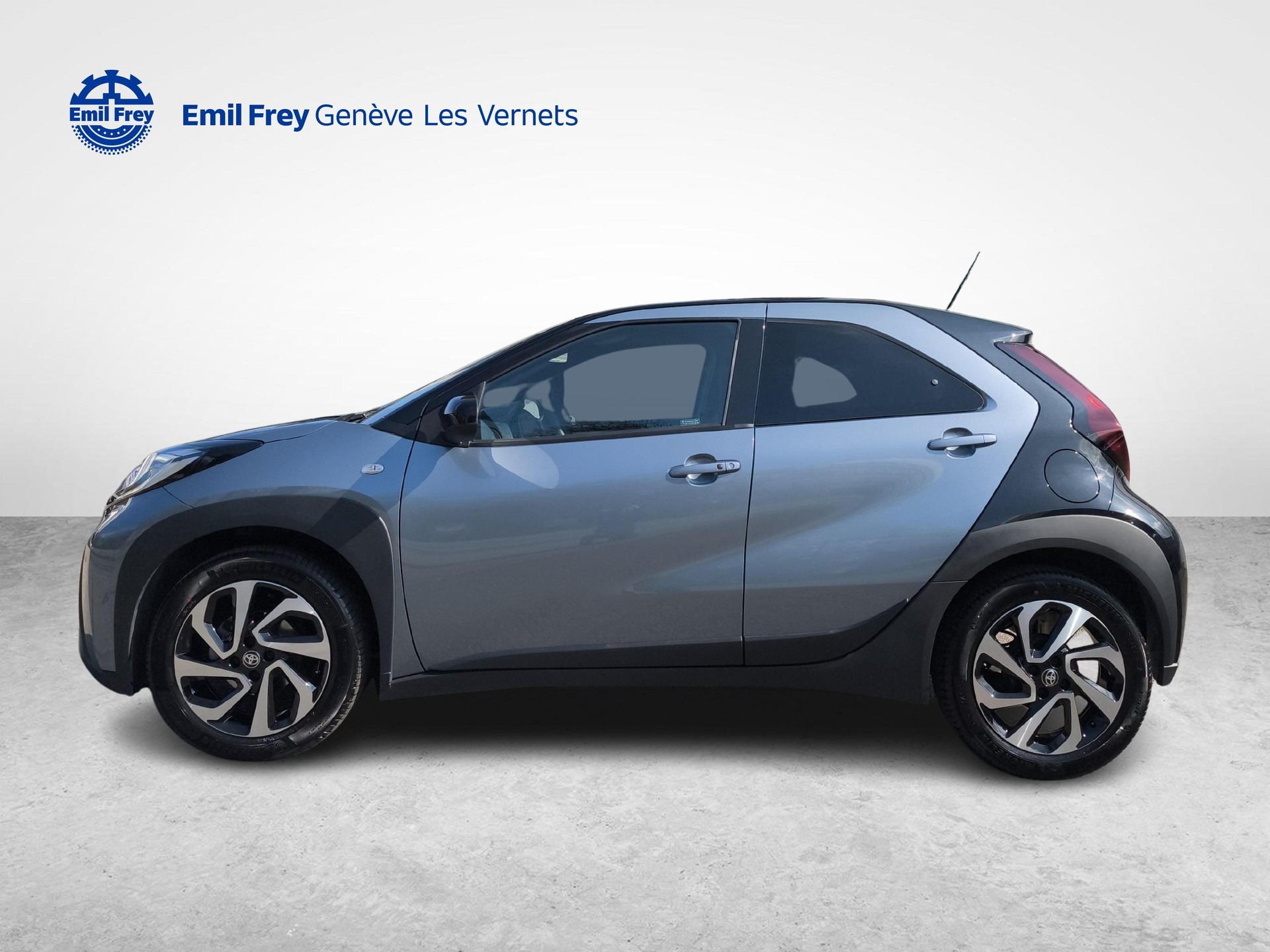TOYOTA Aygo X 1.0 VVT-i Trend-showroom-element-1