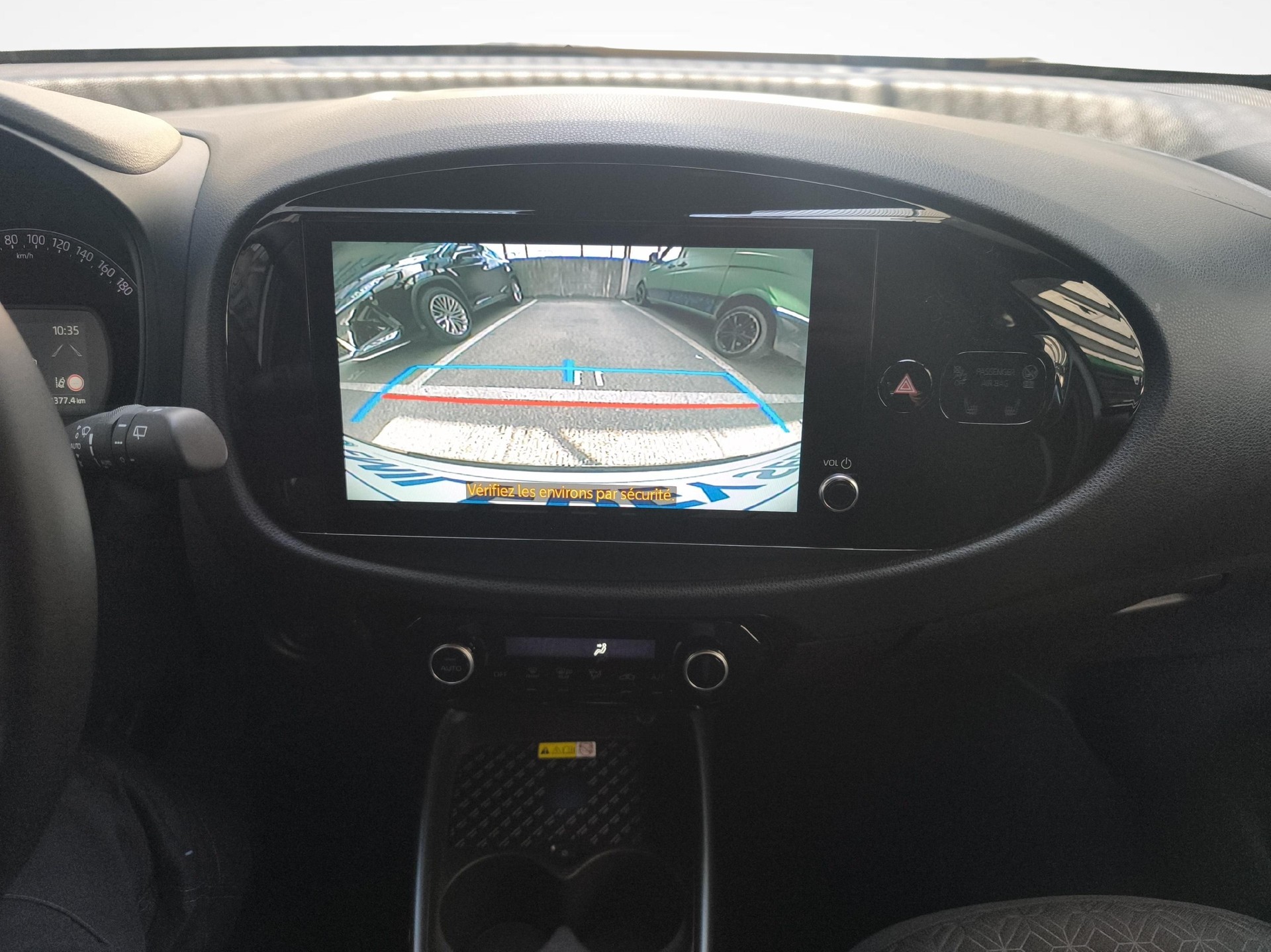 TOYOTA Aygo X 1.0 VVT-i Trend-image-14