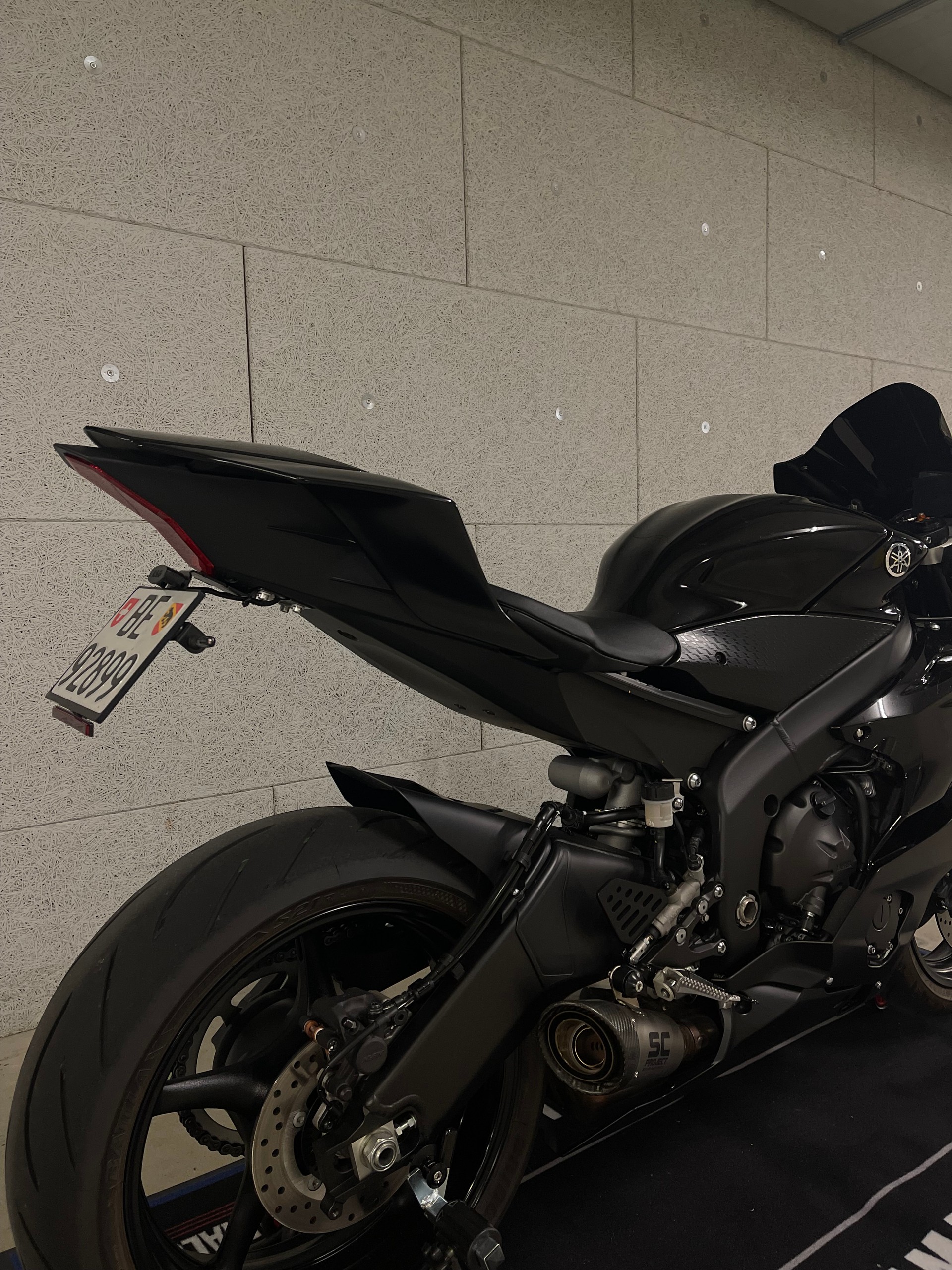 YAMAHA YZF-R6-image-2