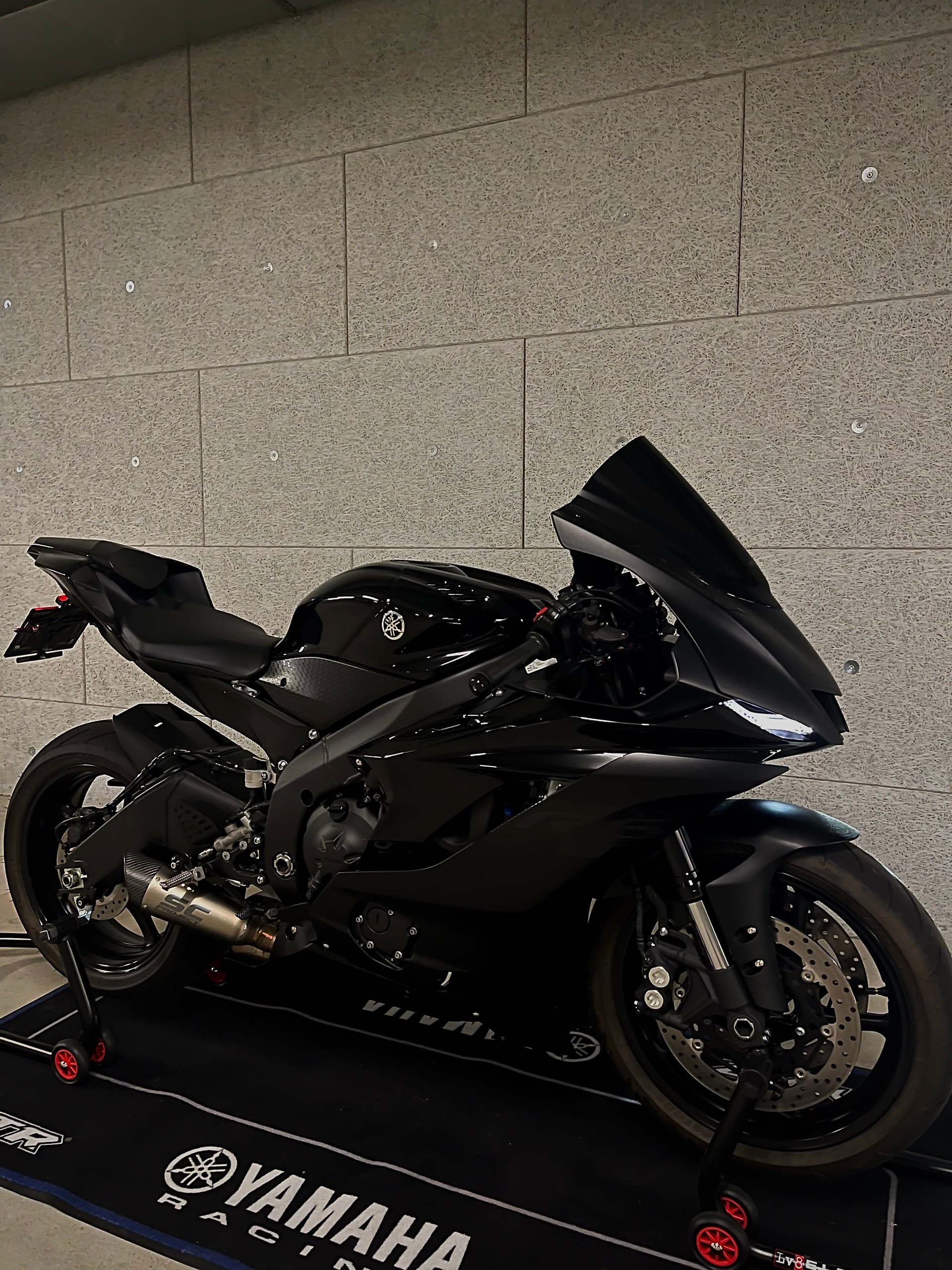 YAMAHA YZF-R6-image-0