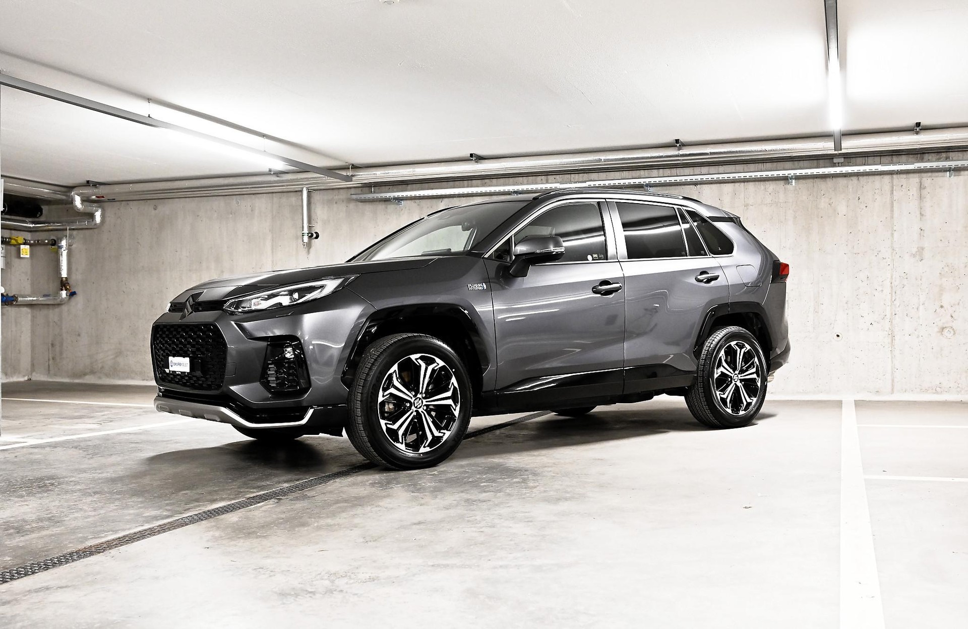 SUZUKI Across 2.5 PHEV Compact Top 4x4-showroom-element-1