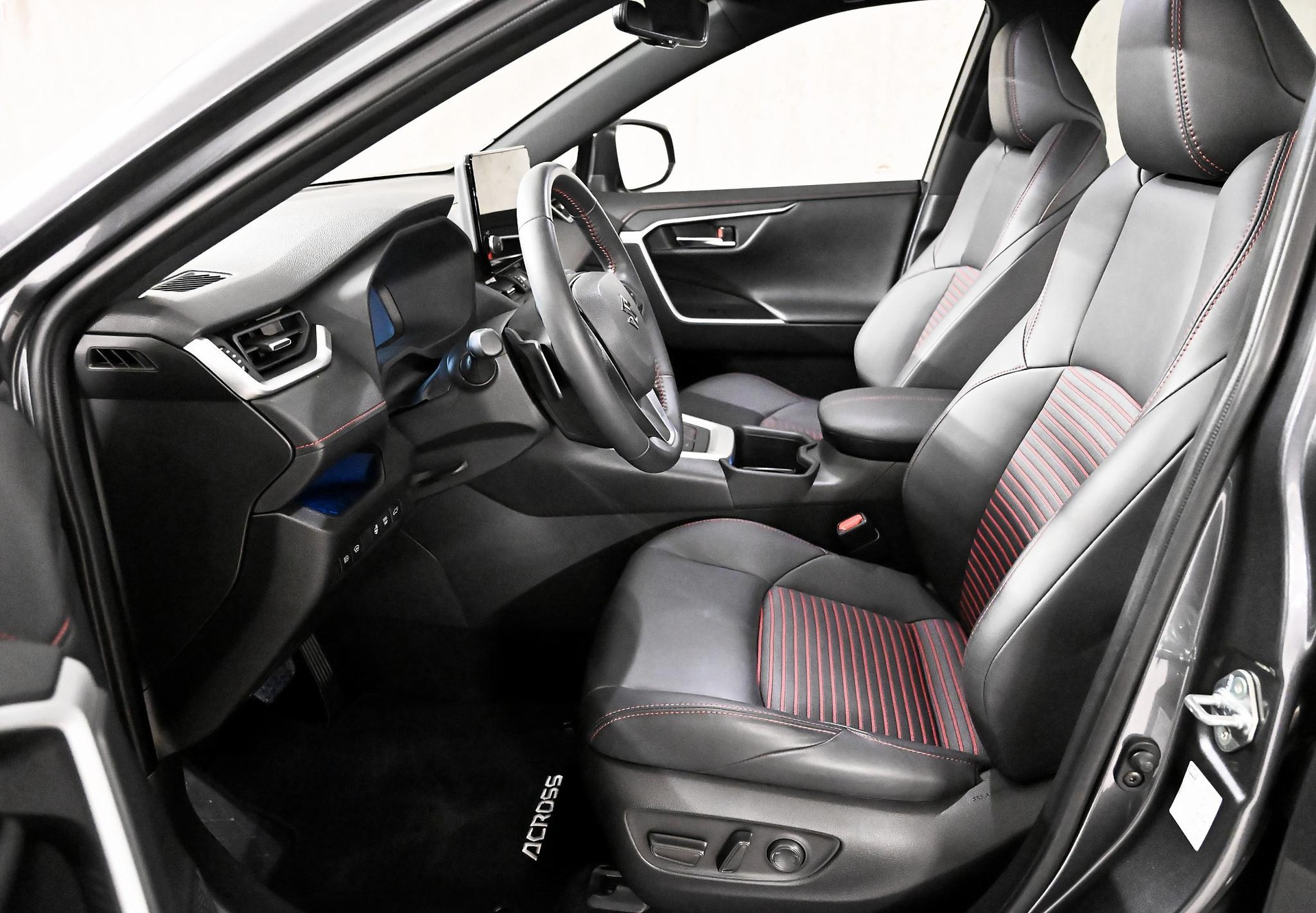 SUZUKI Across 2.5 PHEV Compact Top 4x4-showroom-element-2