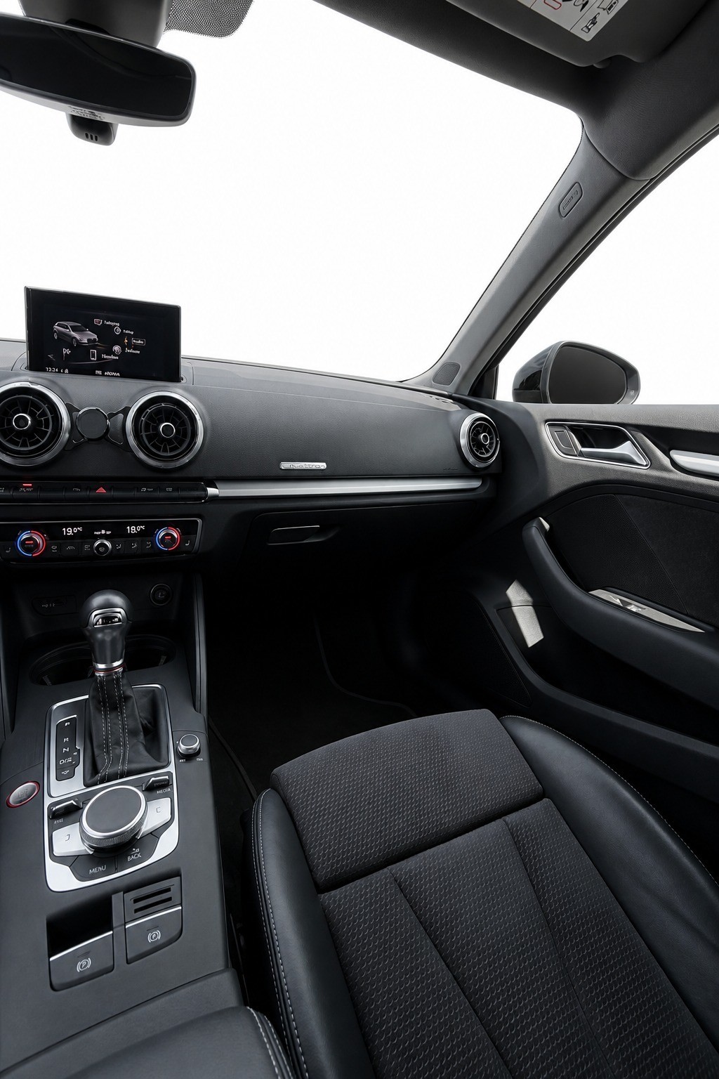 AUDI S3 Sportback 2.0 TFSI quattro S-tronic-image-14