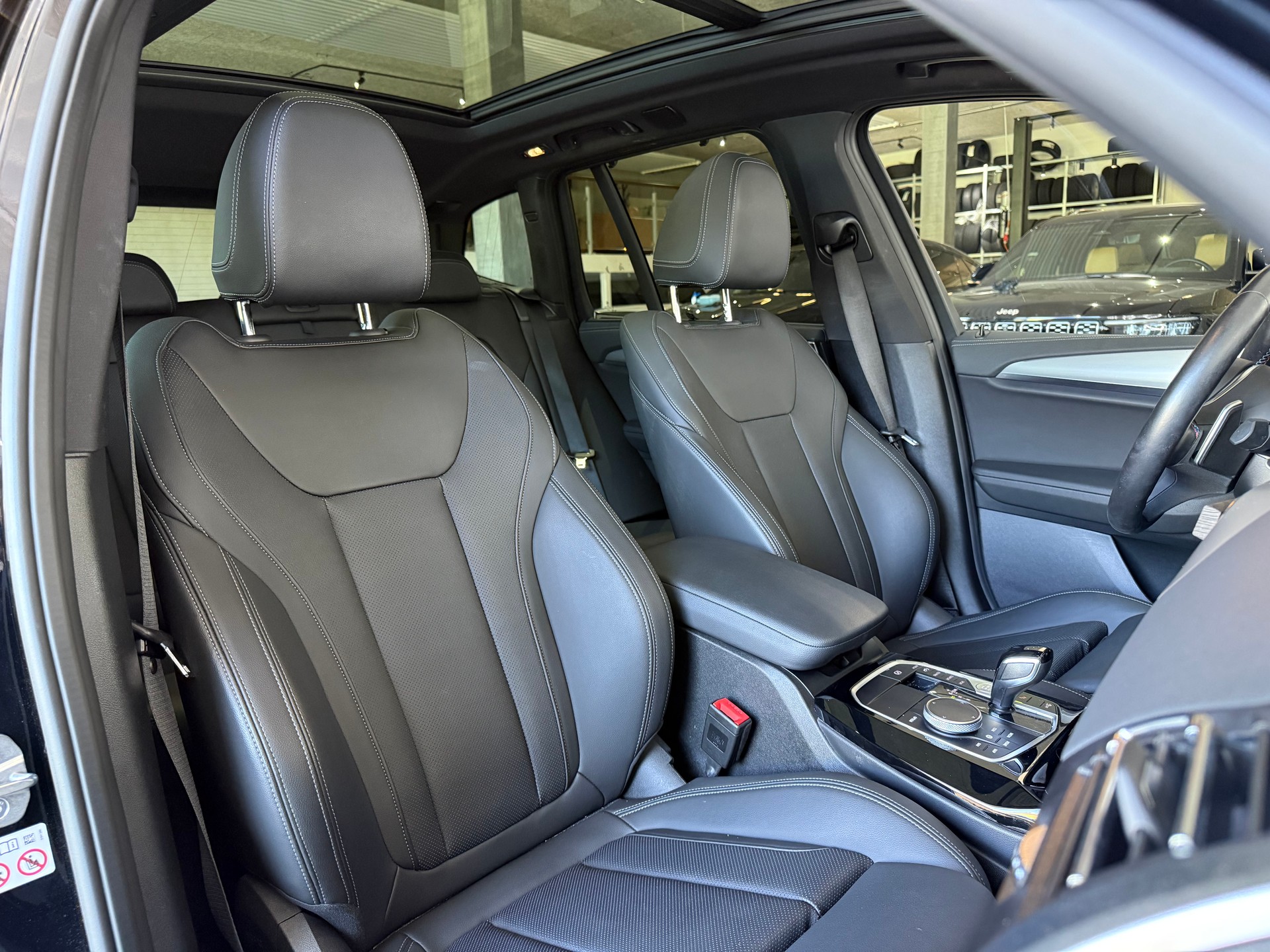 BMW X3 M40i Travel-image-12
