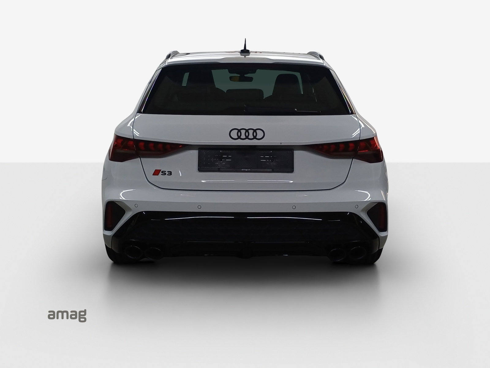 AUDI S3 Sportback TFSI quattro S-tronic-showroom-element-3