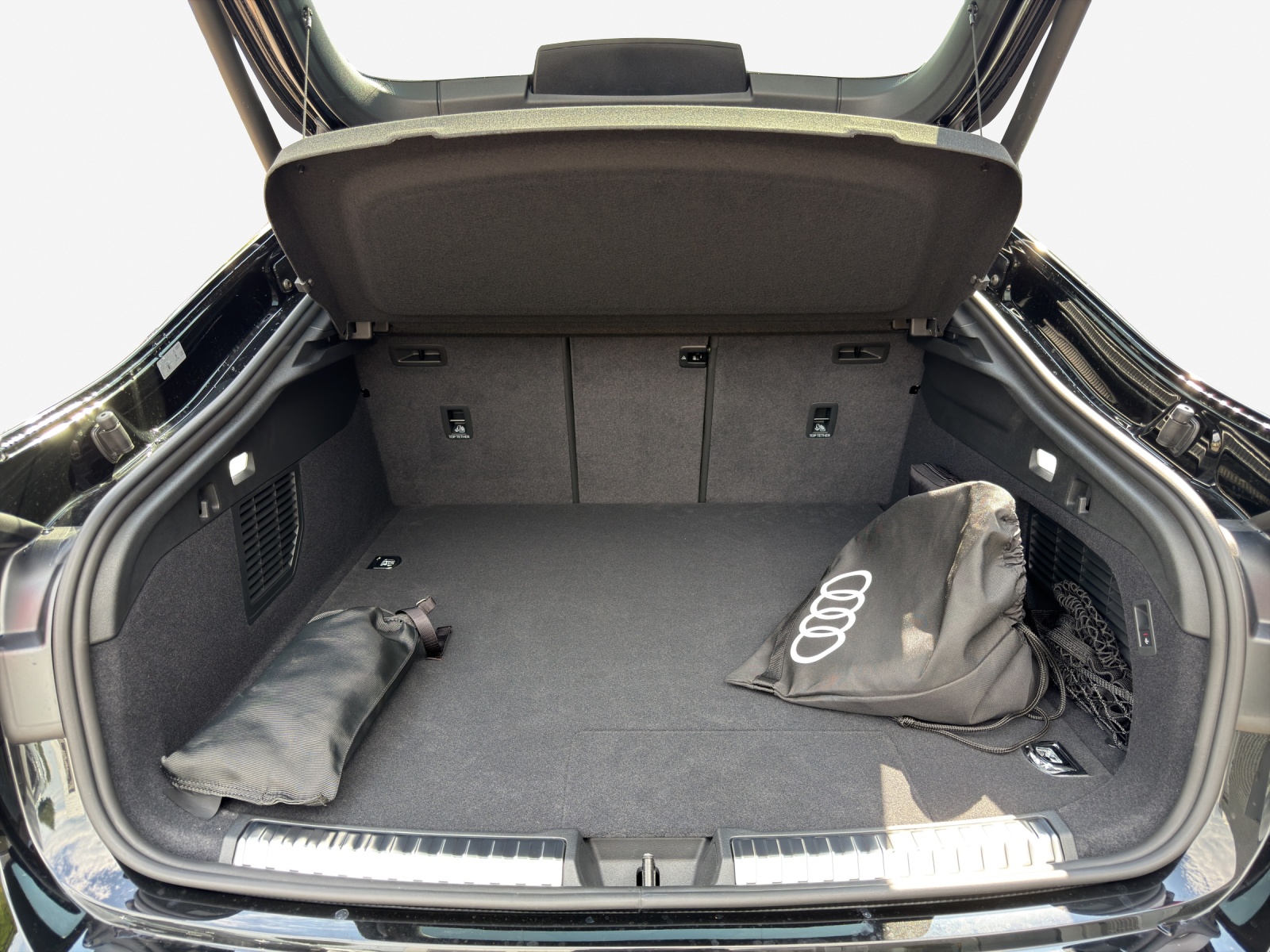 AUDI RS 5 Limousine TFSI 470 kW Tiptronic quattro-image-12