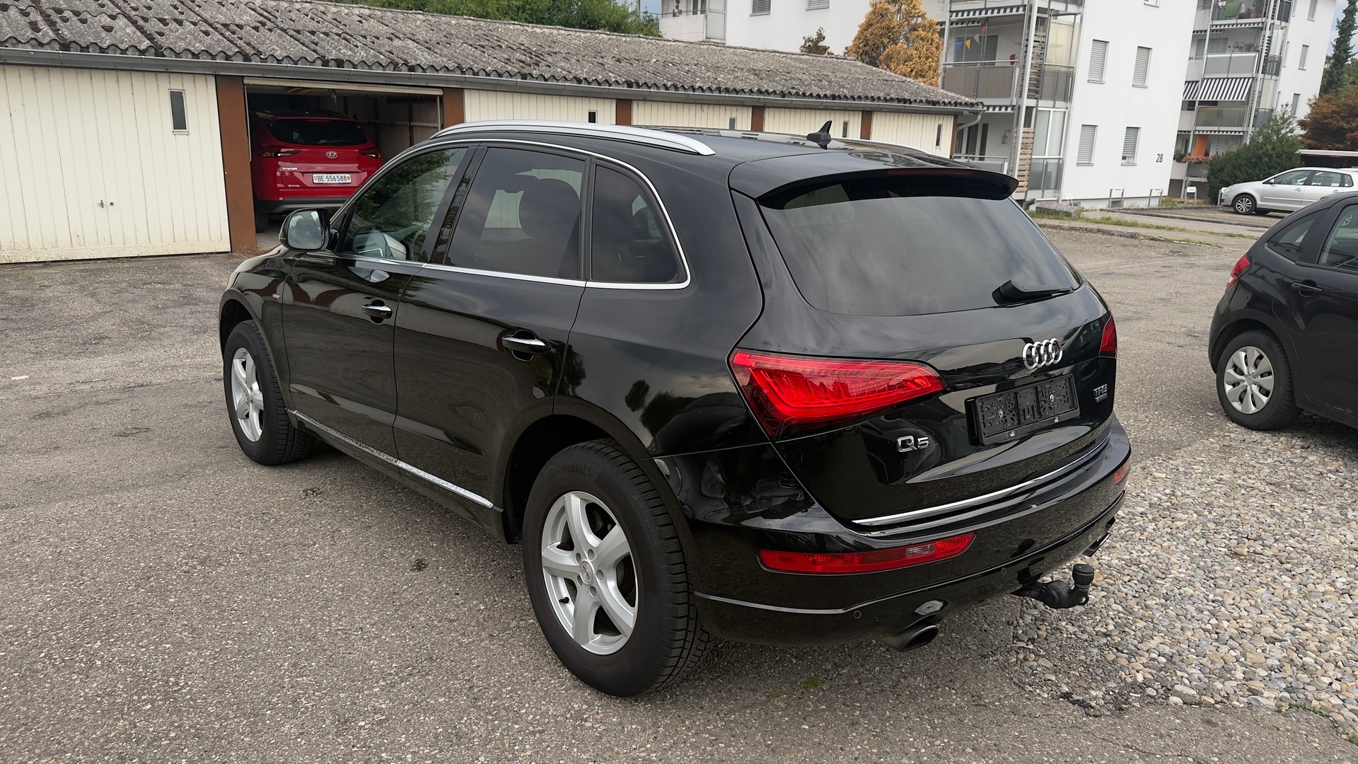 AUDI Q5 2.0 TFSI quattro tiptronic-image-8