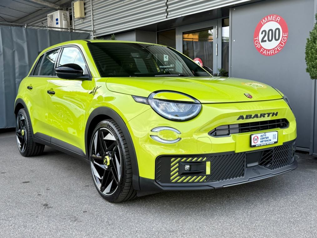FIAT Abarth 600e Turismo-showroom-element-1