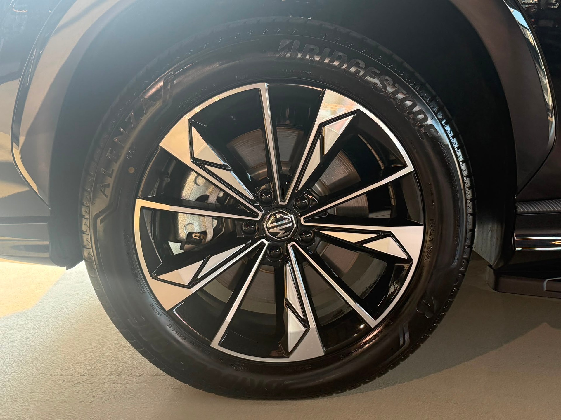 MG HS 1.5 T PHEV Comfort-image-22