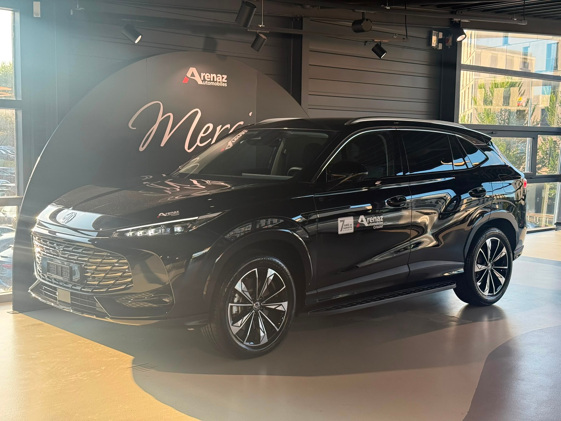 MG HS 1.5 T PHEV Comfort-showroom-element-1