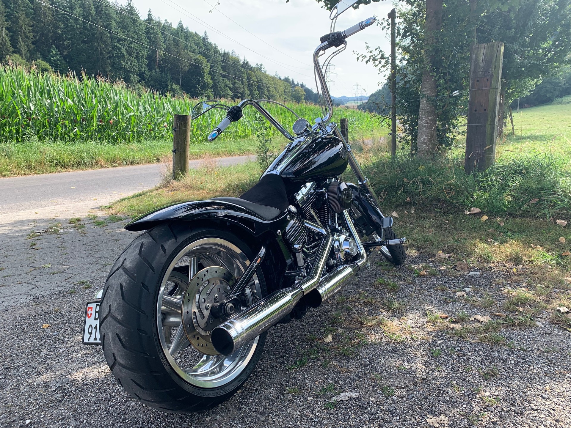 HARLEY-DAVIDSON FXCWC Rocker C ABS-image-2