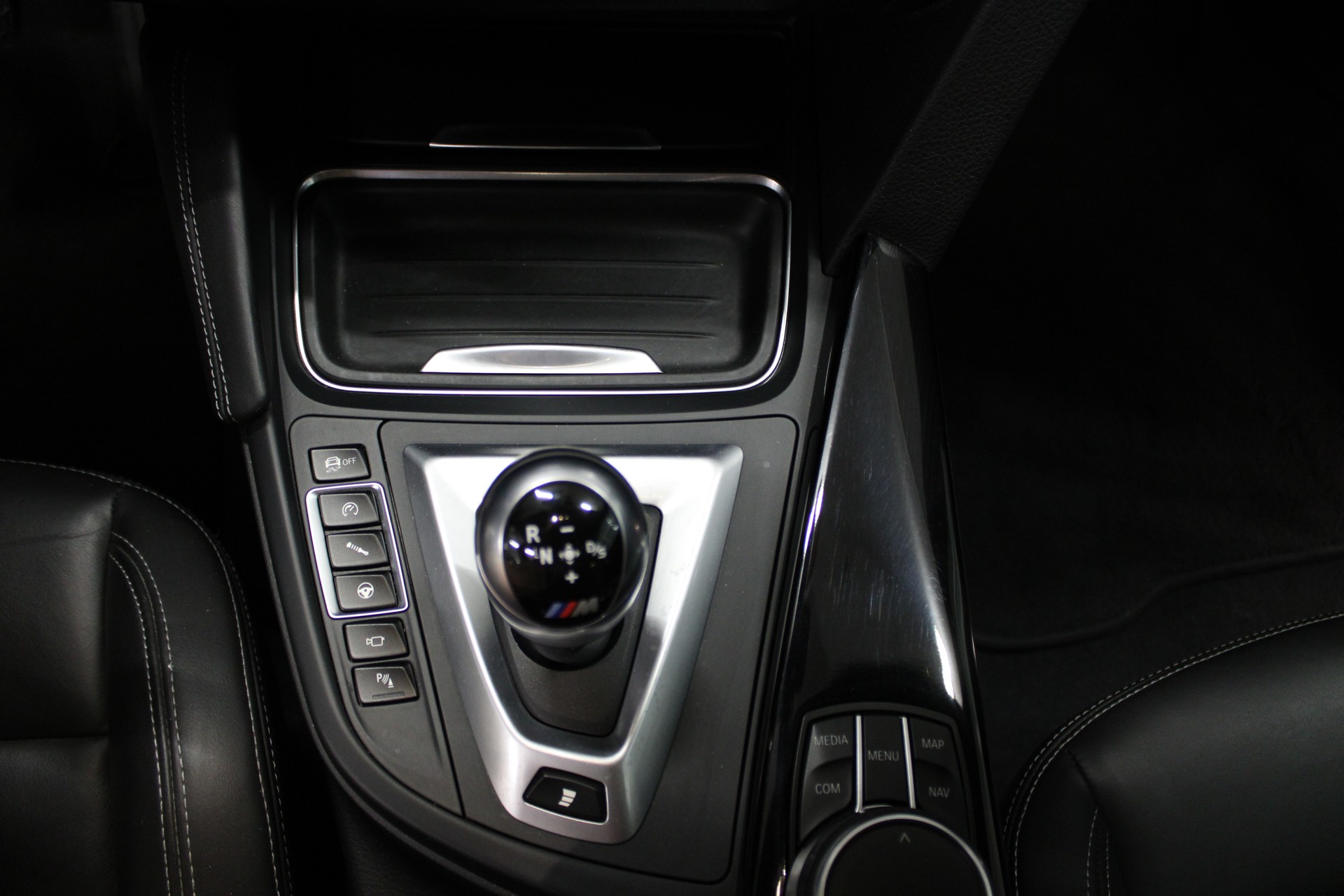 BMW M4 Competition Coupé DKG-image-10