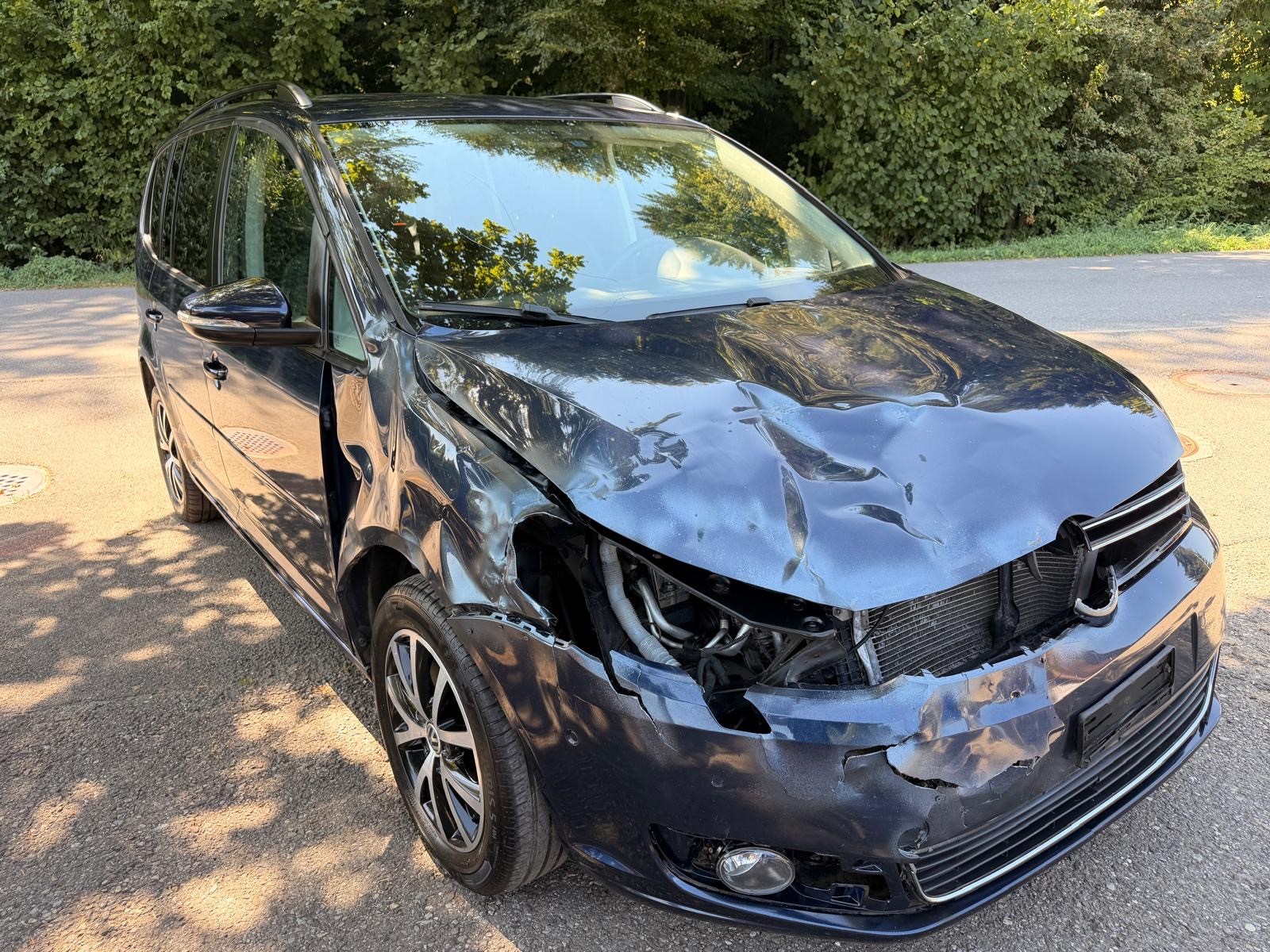 VW Touran 1.4 TSI Comfortline 7 Plätze-image-6