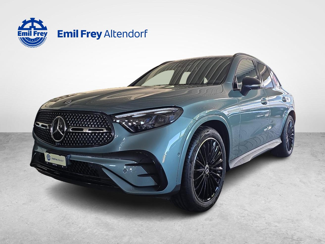 MERCEDES-BENZ GLC 300 4MATIC AMG Line-image-10