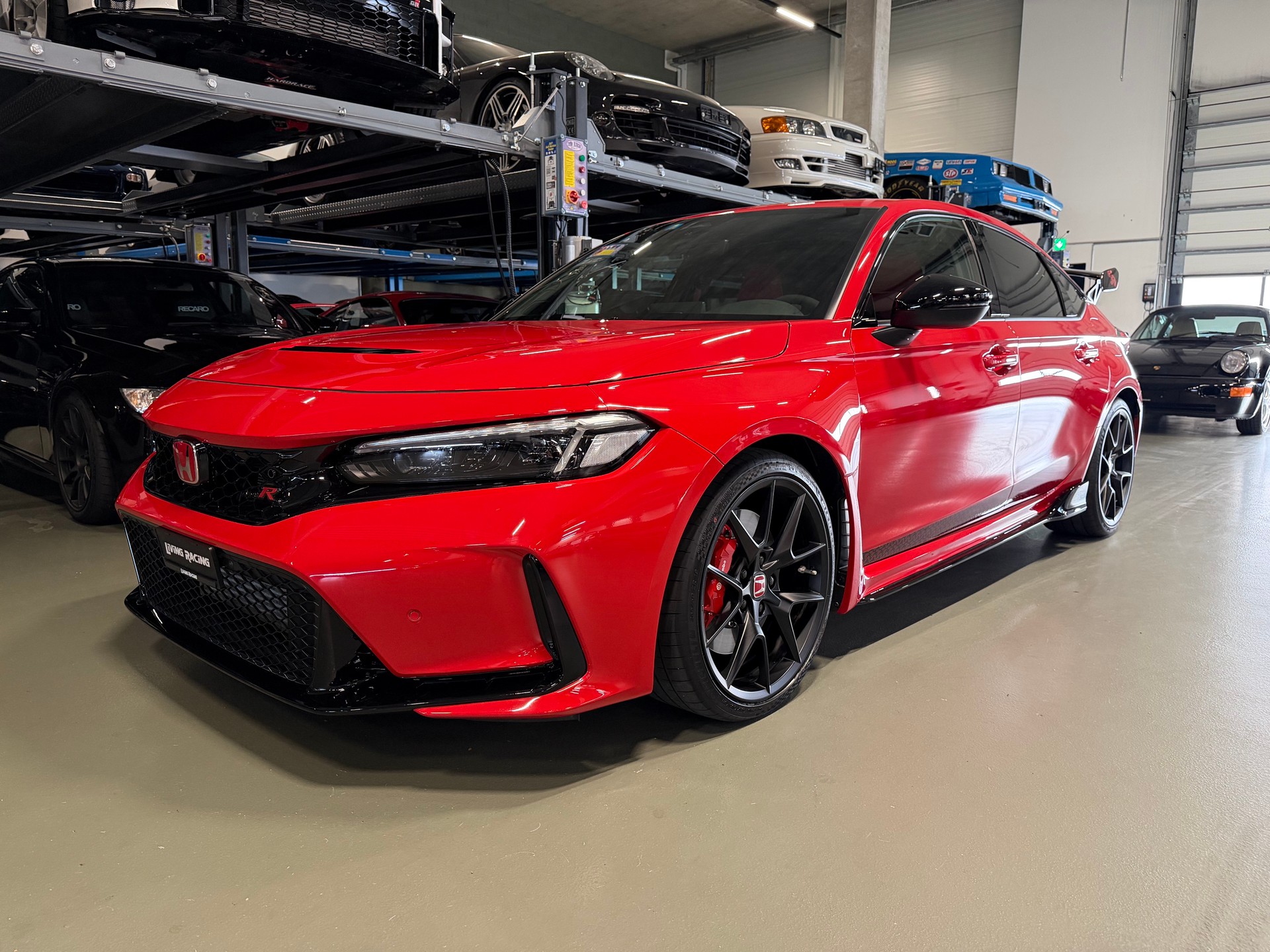 HONDA Civic 2.0 i-VTEC Type R *50TH anniversaire 1/50*-image-1