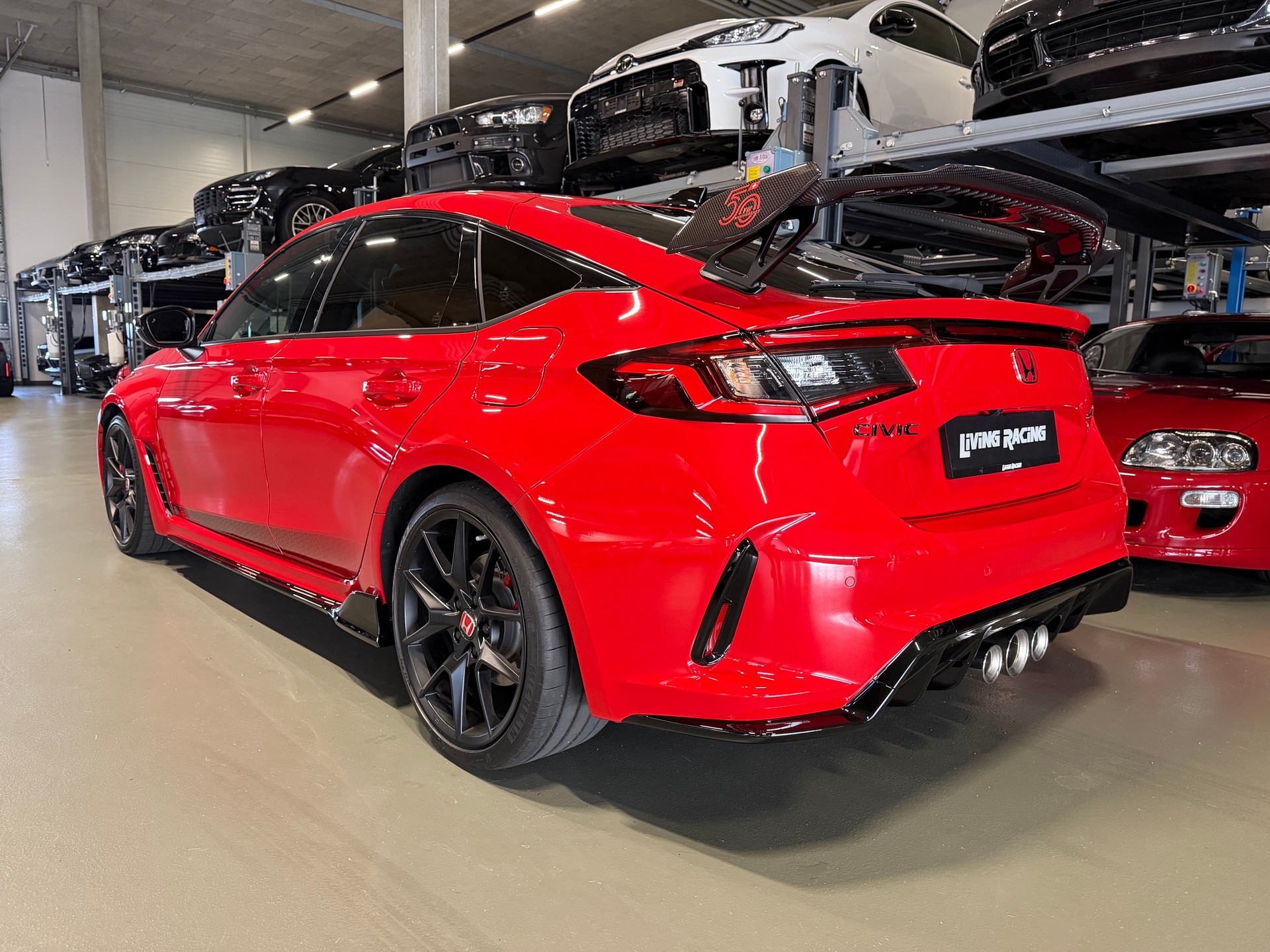 HONDA Civic 2.0 i-VTEC Type R *50TH anniversaire 1/50*-image-2