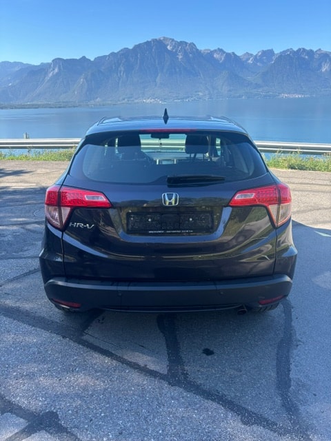 HONDA HR-V 1.5i-VTEC Elegance CVT-image-3