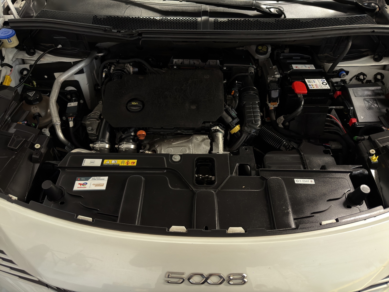 PEUGEOT 5008 1.5 BlueHDi Road Trip EAT8-image-18