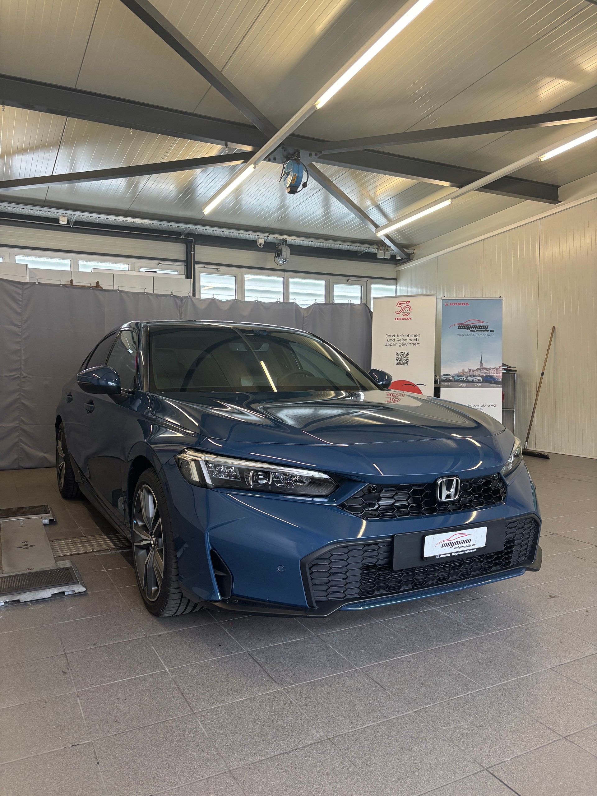 HONDA Civic 2.0 i-MMD HEV Advance-showroom-element-2