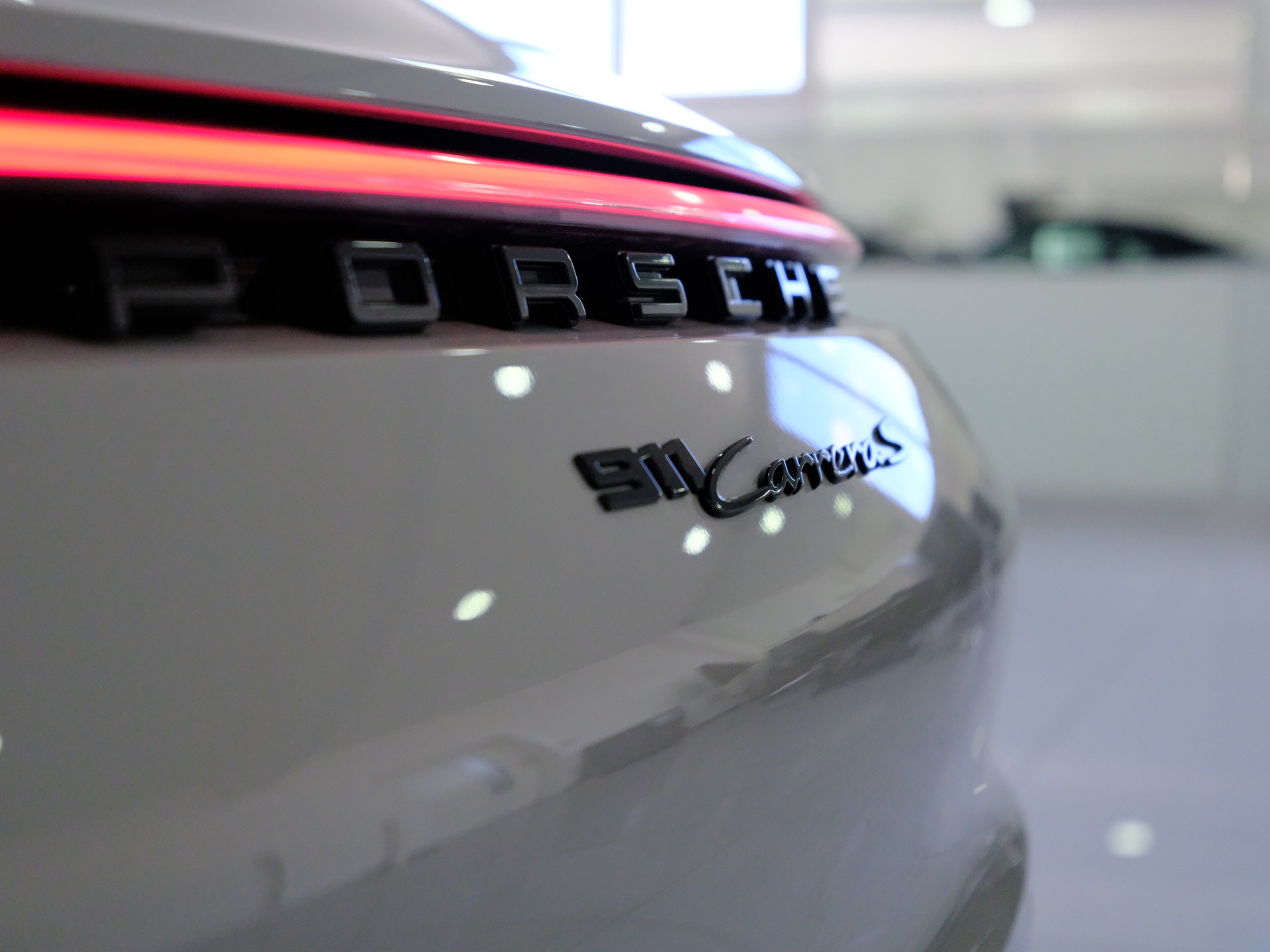 PORSCHE 911 Carrera S Cabriolet PDK *Porsche approved bis 2027* *Bose* *360 Kamera*-image-10