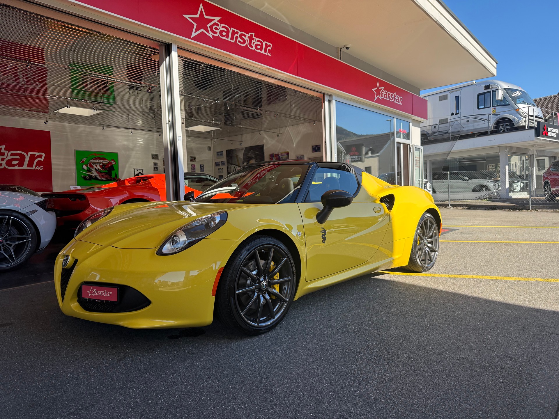 ALFA ROMEO 4C Spider 1750 TBi TCT-showroom-element-2