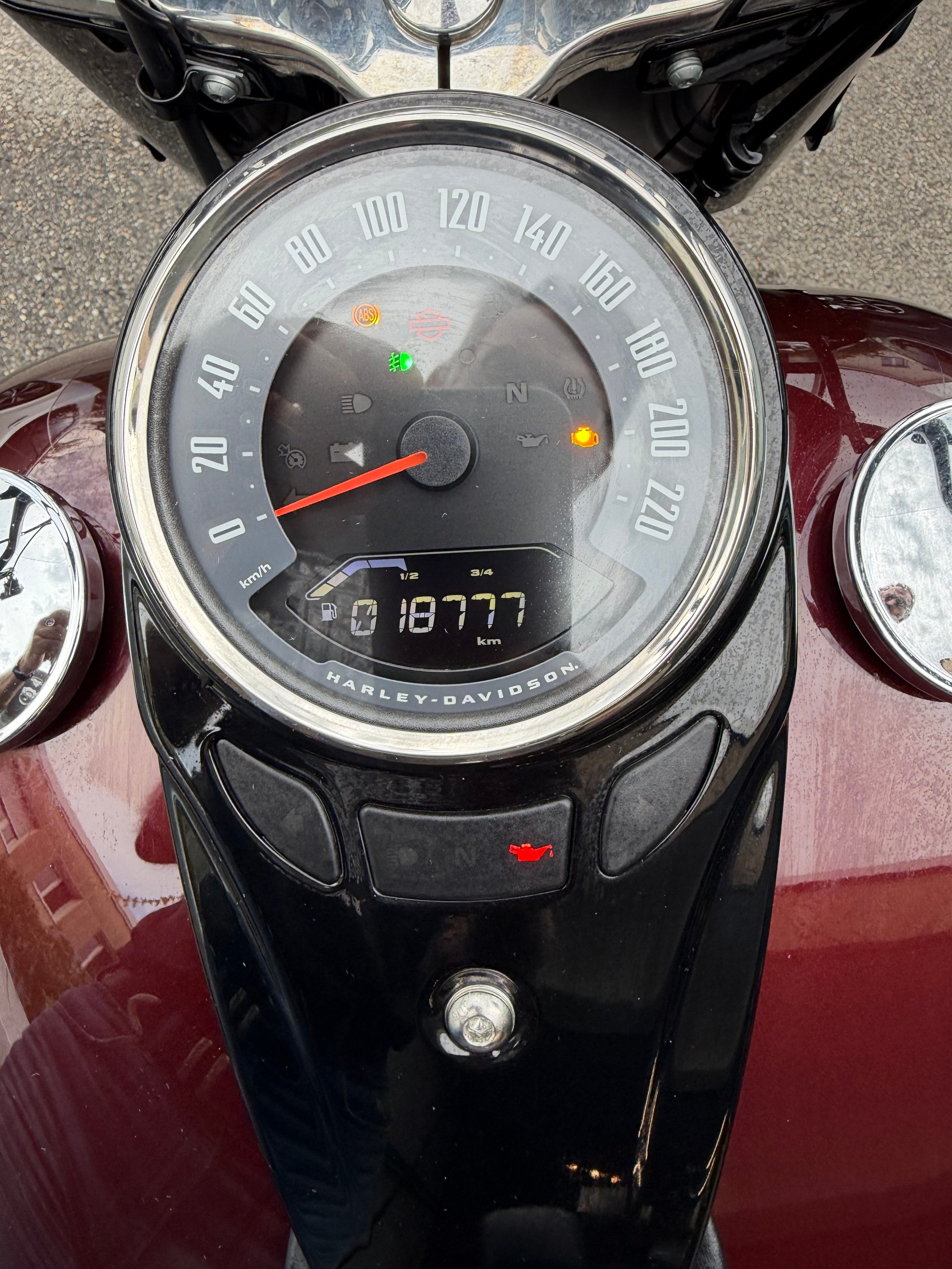 HARLEY-DAVIDSON FLHC Heritage Classic 107 ABS-image-6