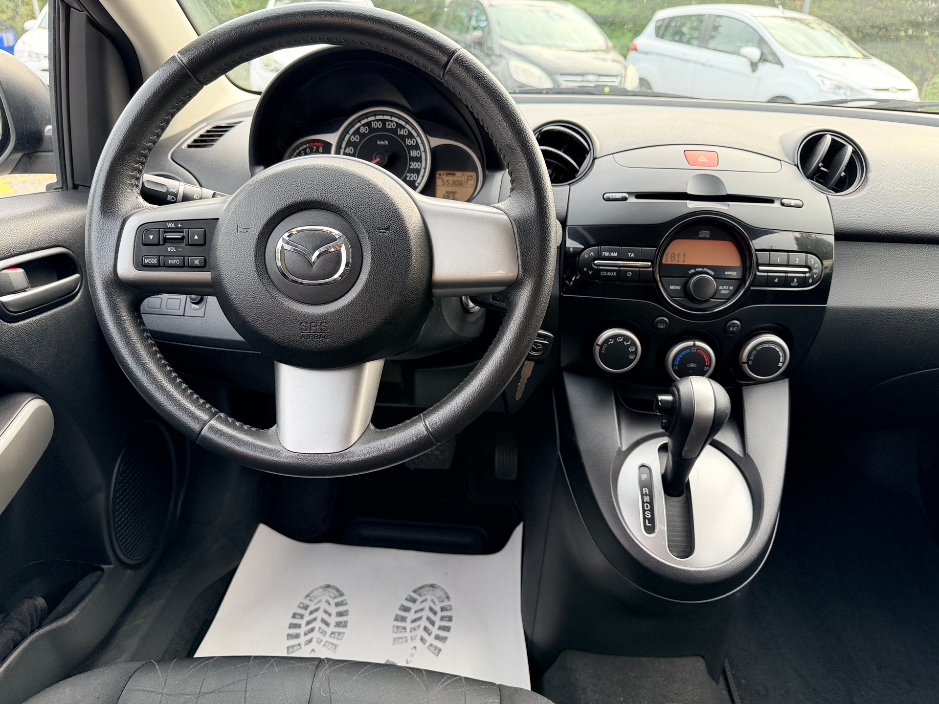 MAZDA 2 1.5i 16V Exclusive Automatic-image-10