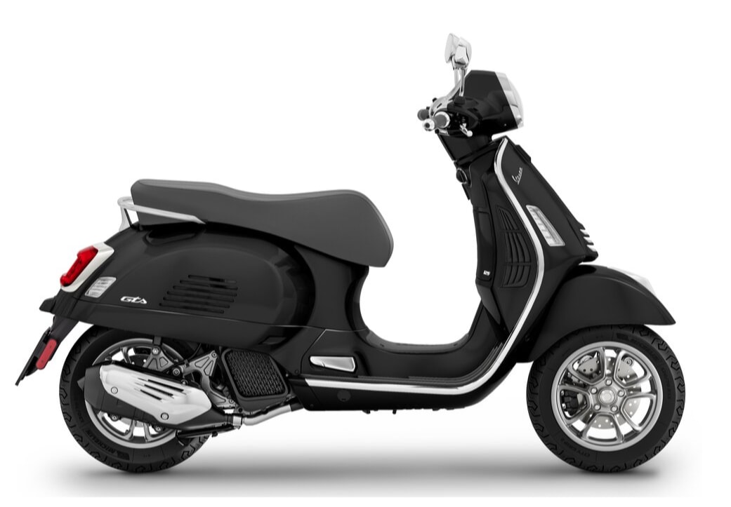 PIAGGIO Vespa GTS 125 RST Euro 5+-image-1