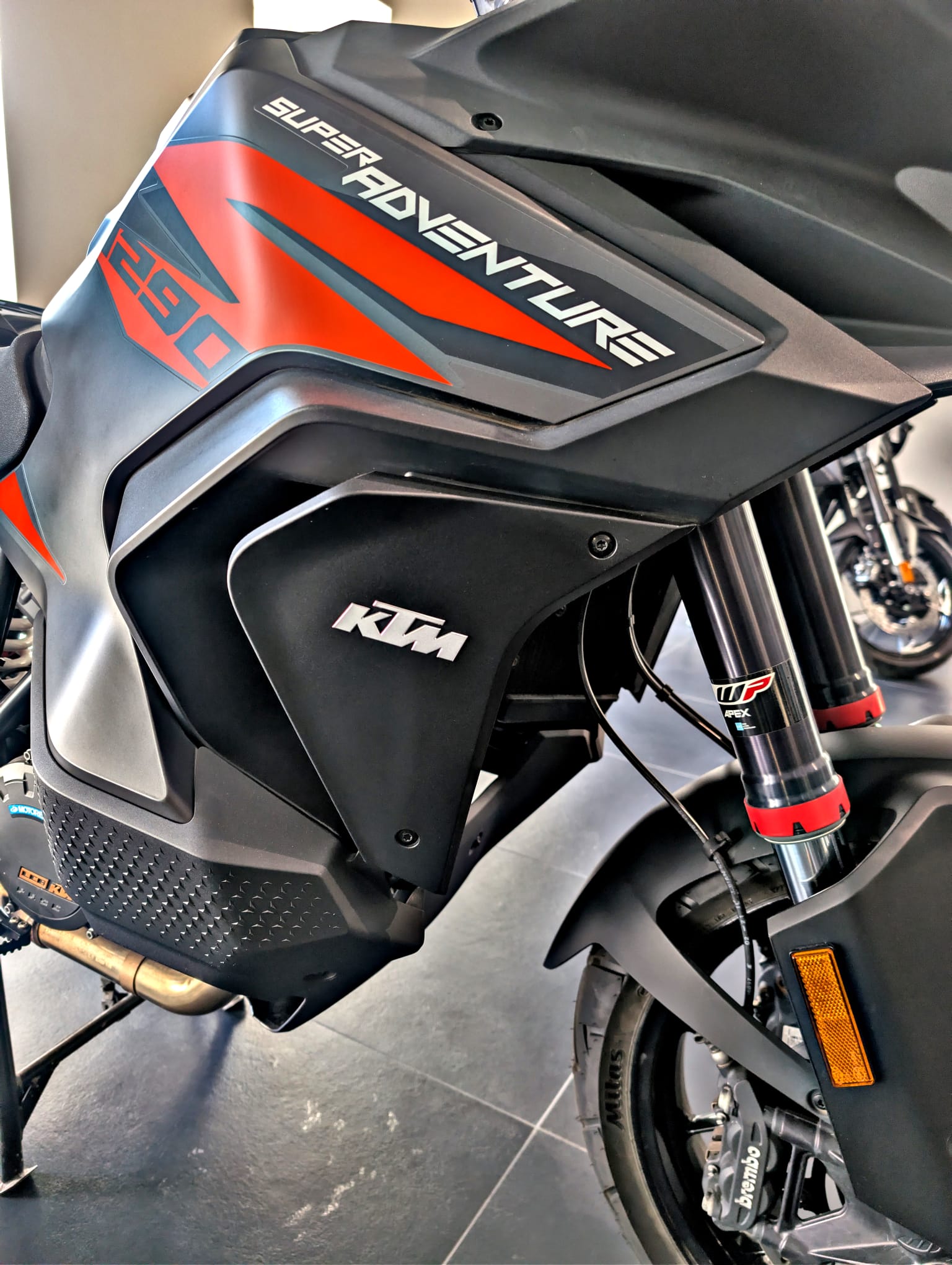 KTM R-image-5