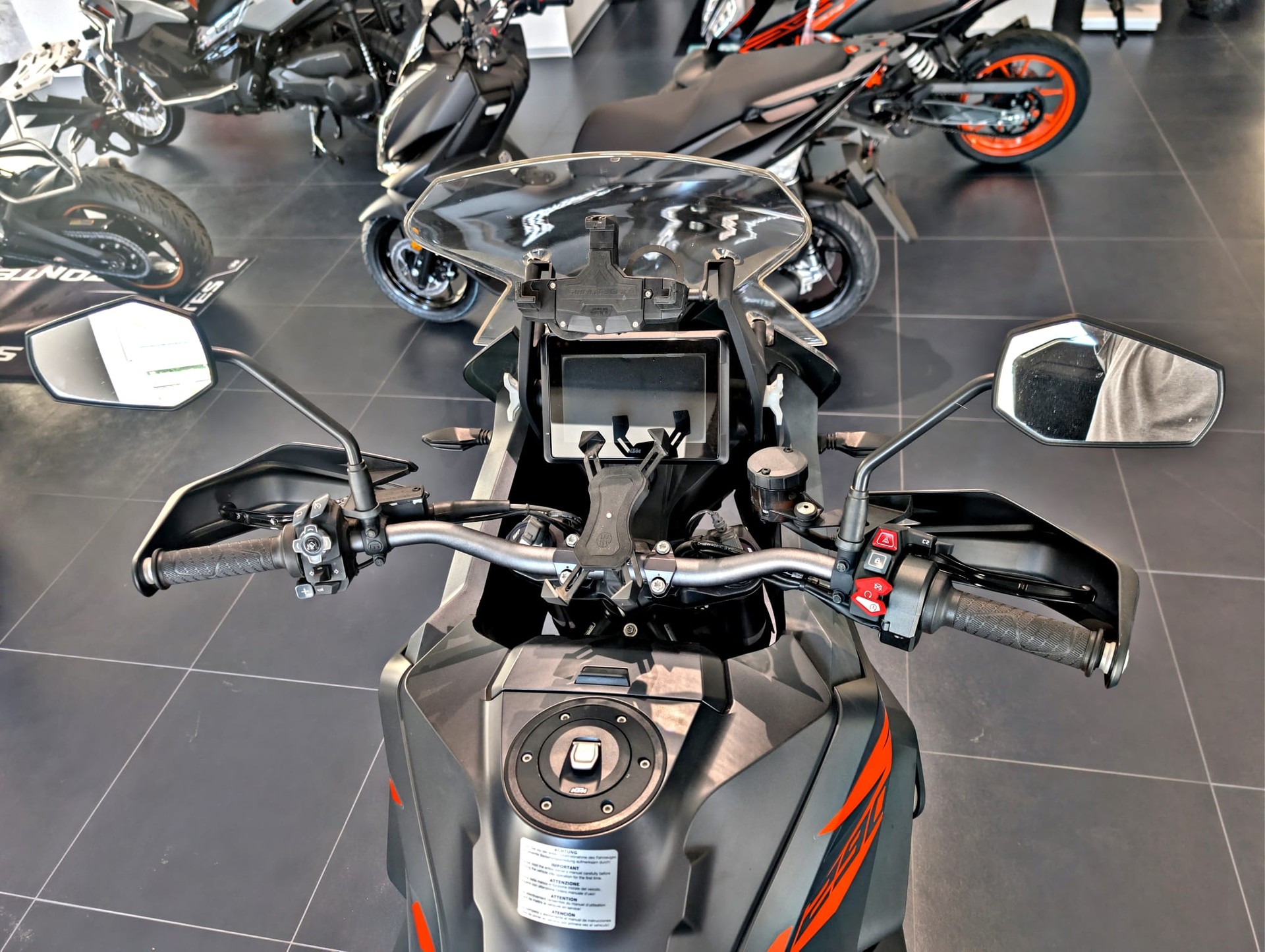 KTM R-image-8
