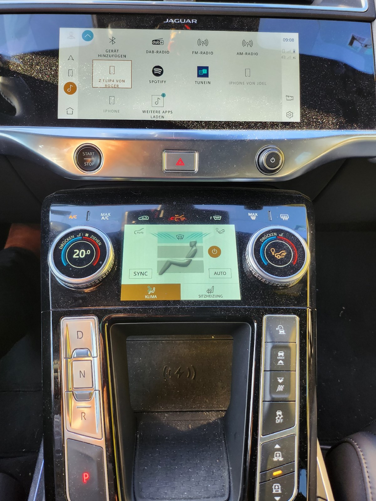 JAGUAR I-Pace EV400 HSE AWD-image-2