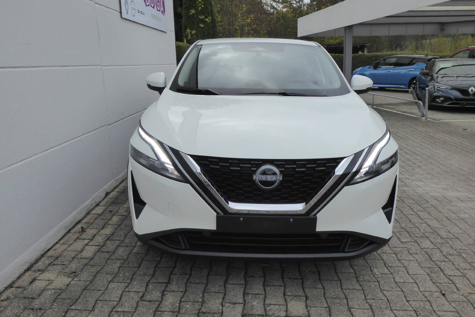 NISSAN Qashqai 1.3 DIG-T MHEV Visia-image-2