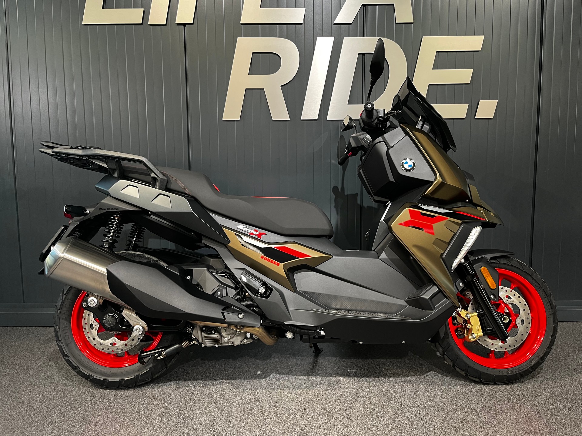 BMW C 400 X-image-0
