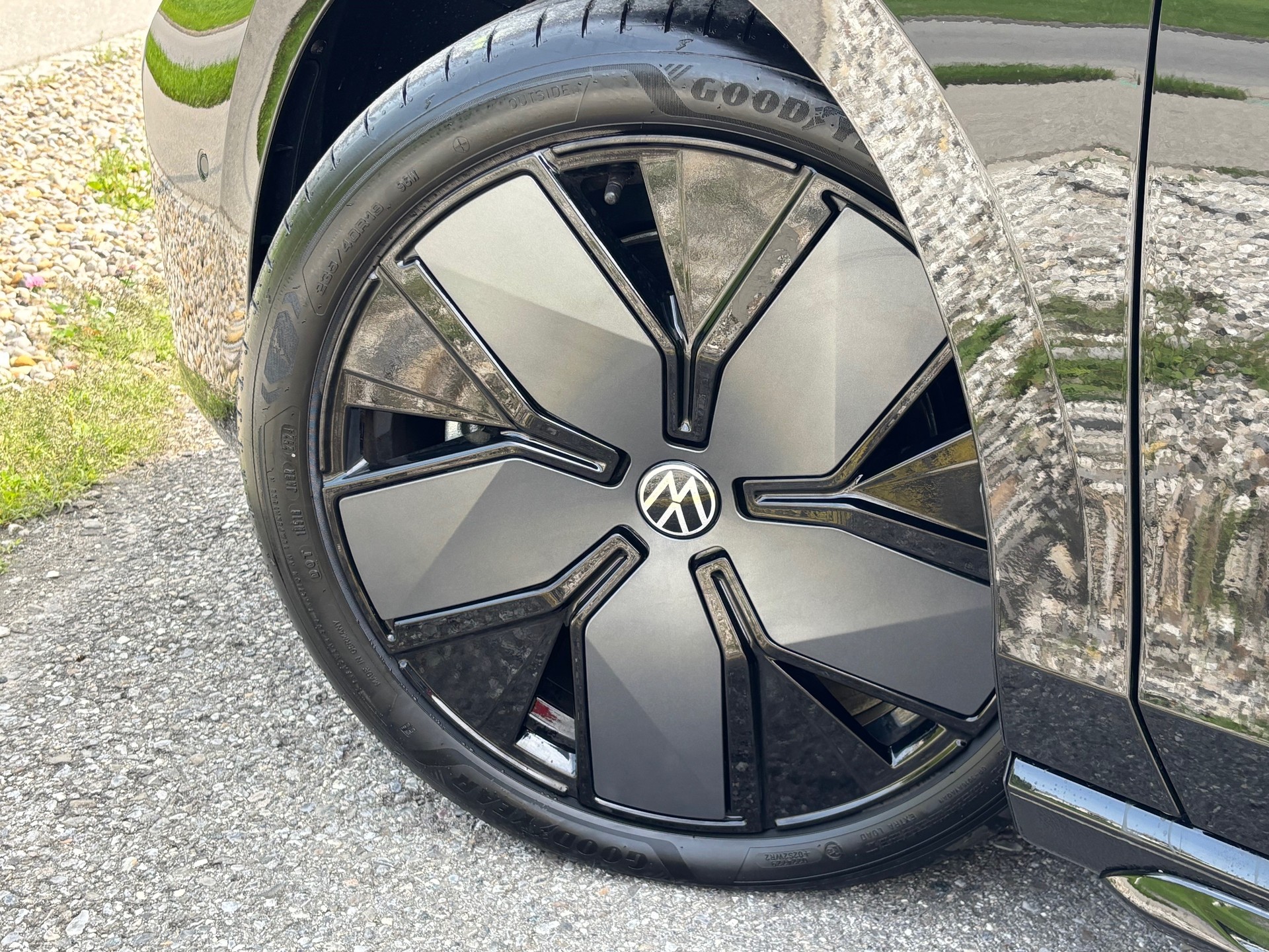 VW Passat Variant 2.0 TDI evo R-Line 4Motion-image-4