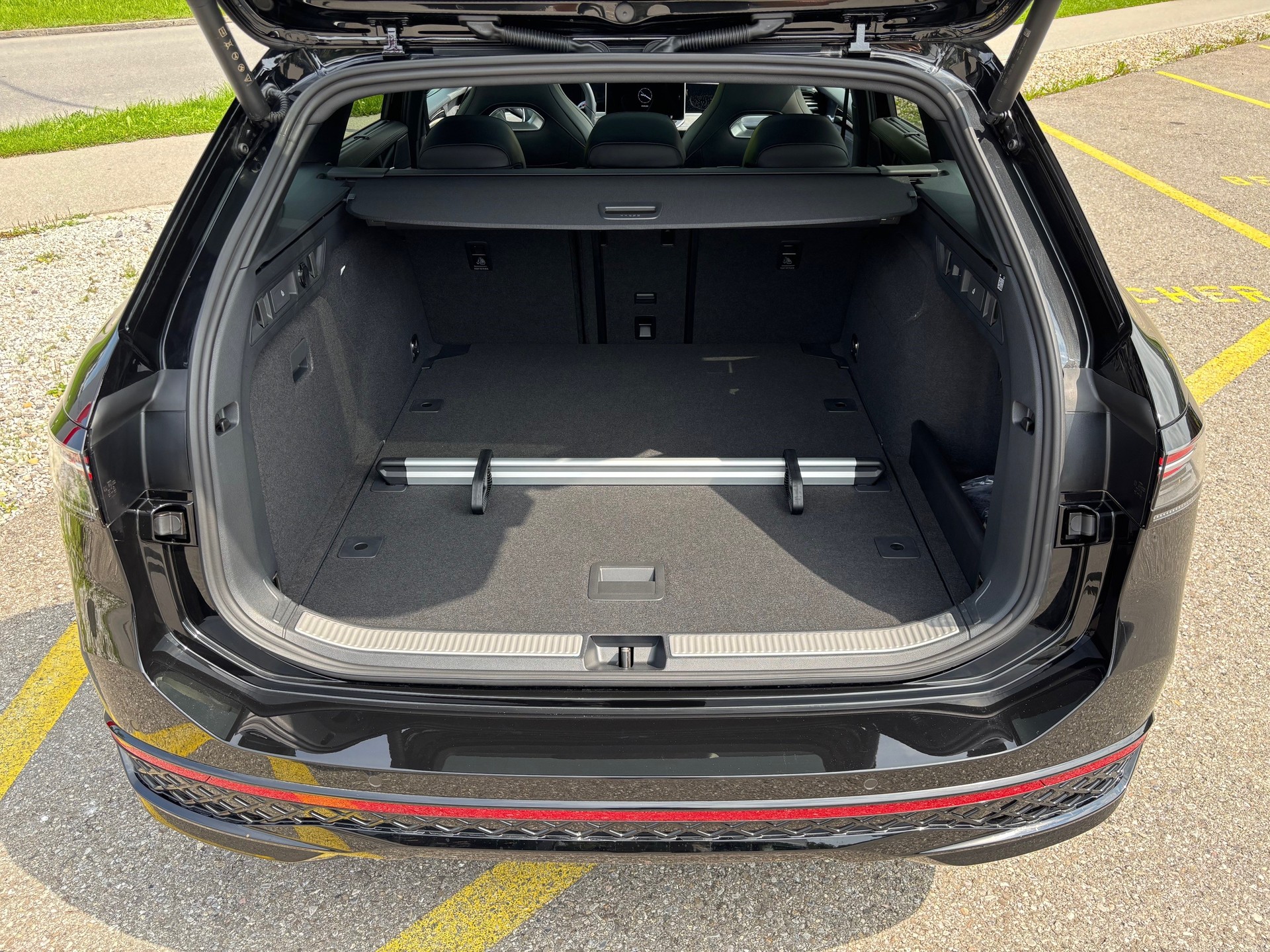 VW Passat Variant 2.0 TDI evo R-Line 4Motion-image-13