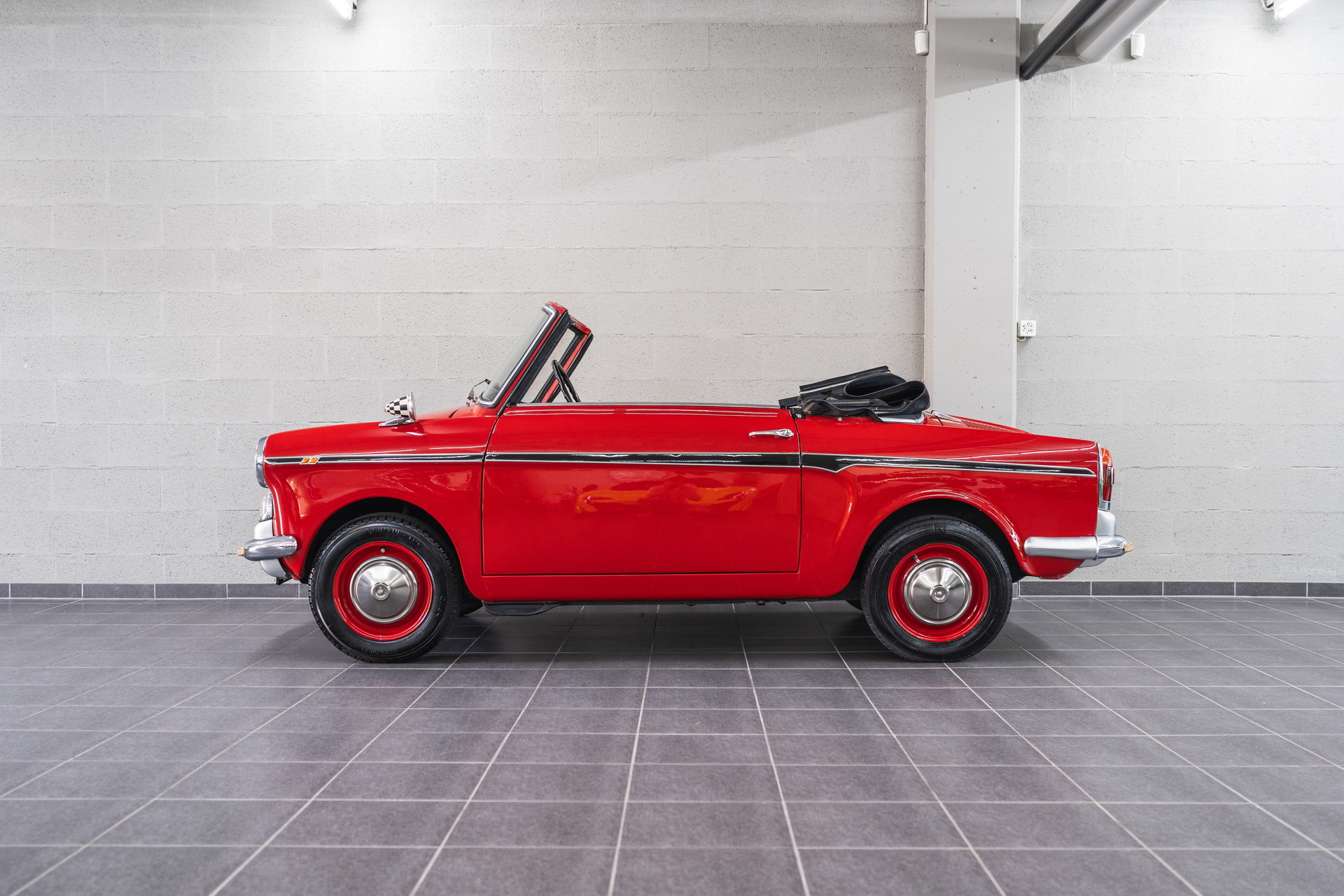 AUTOBIANCHI 110B-showroom-element-3