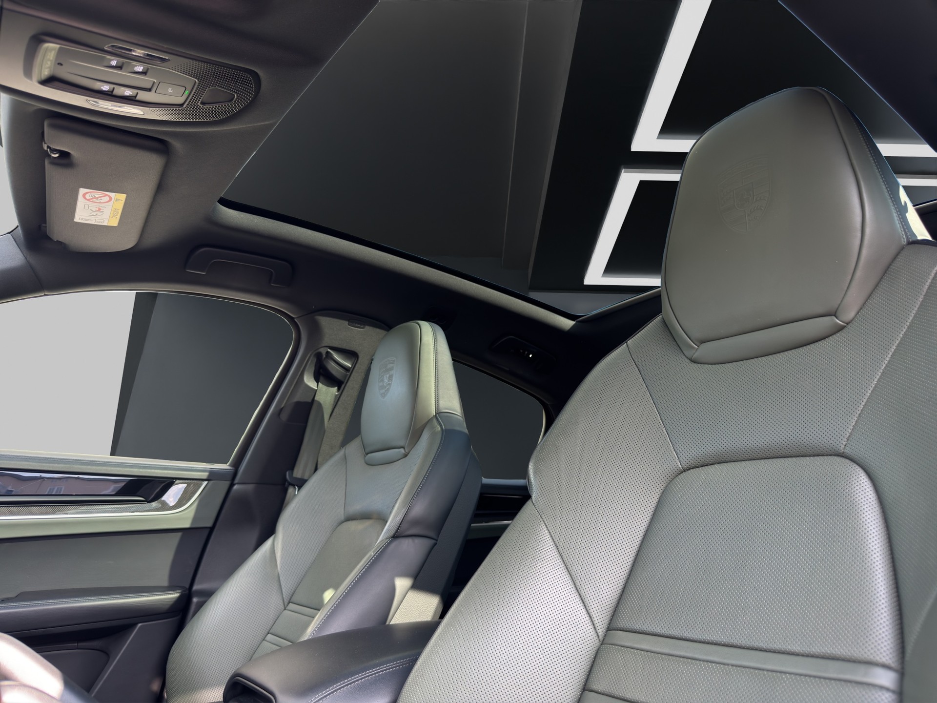 PORSCHE Cayenne Coupé E-Hybrid Tiptronic-image-23