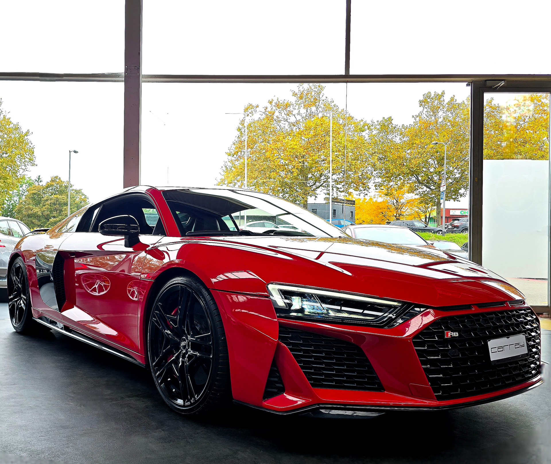 AUDI R8 5.2 V10 Coupé Performance Quattro S-tronic-image-5