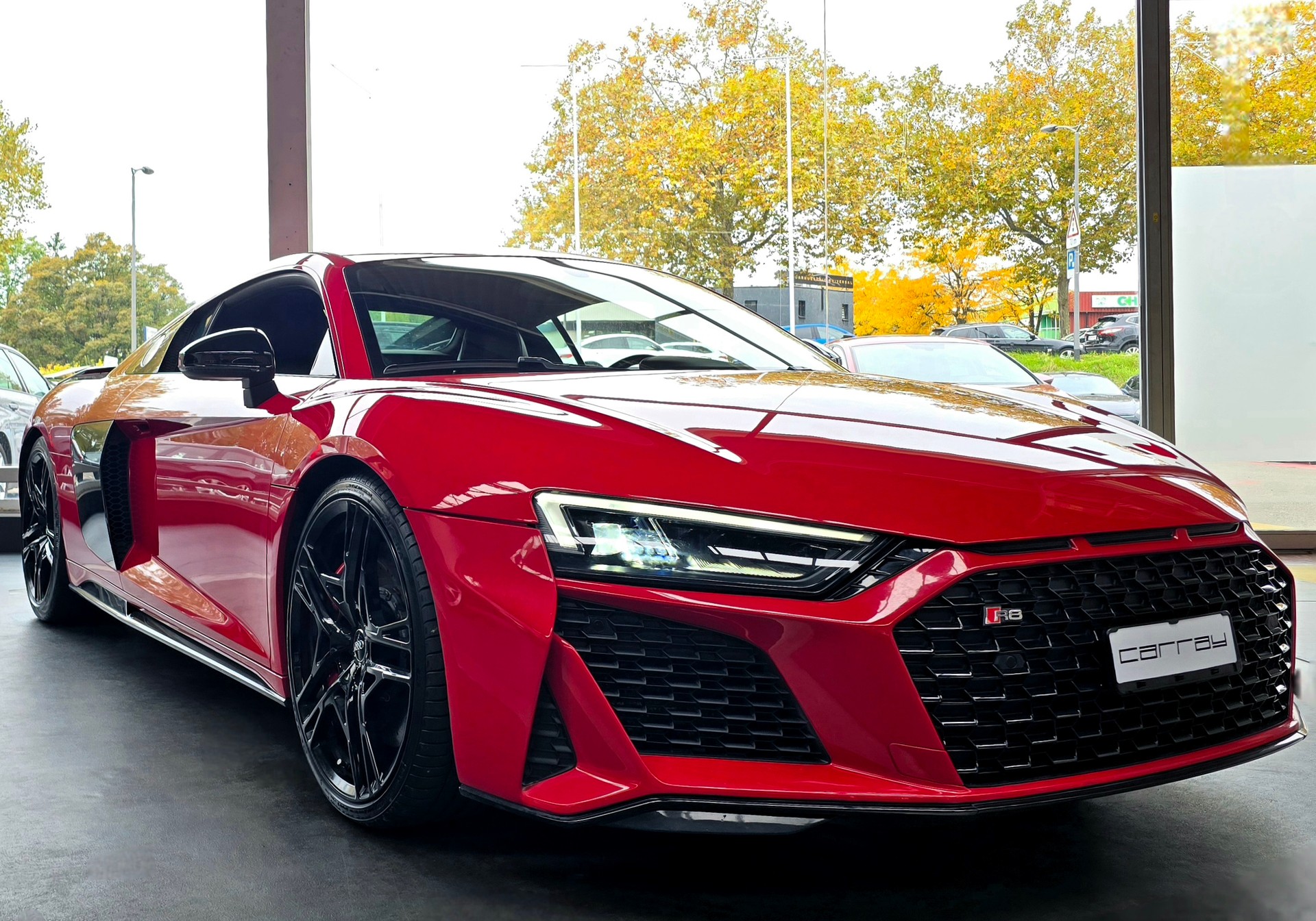 AUDI R8 5.2 V10 Coupé Performance Quattro S-tronic-image-4