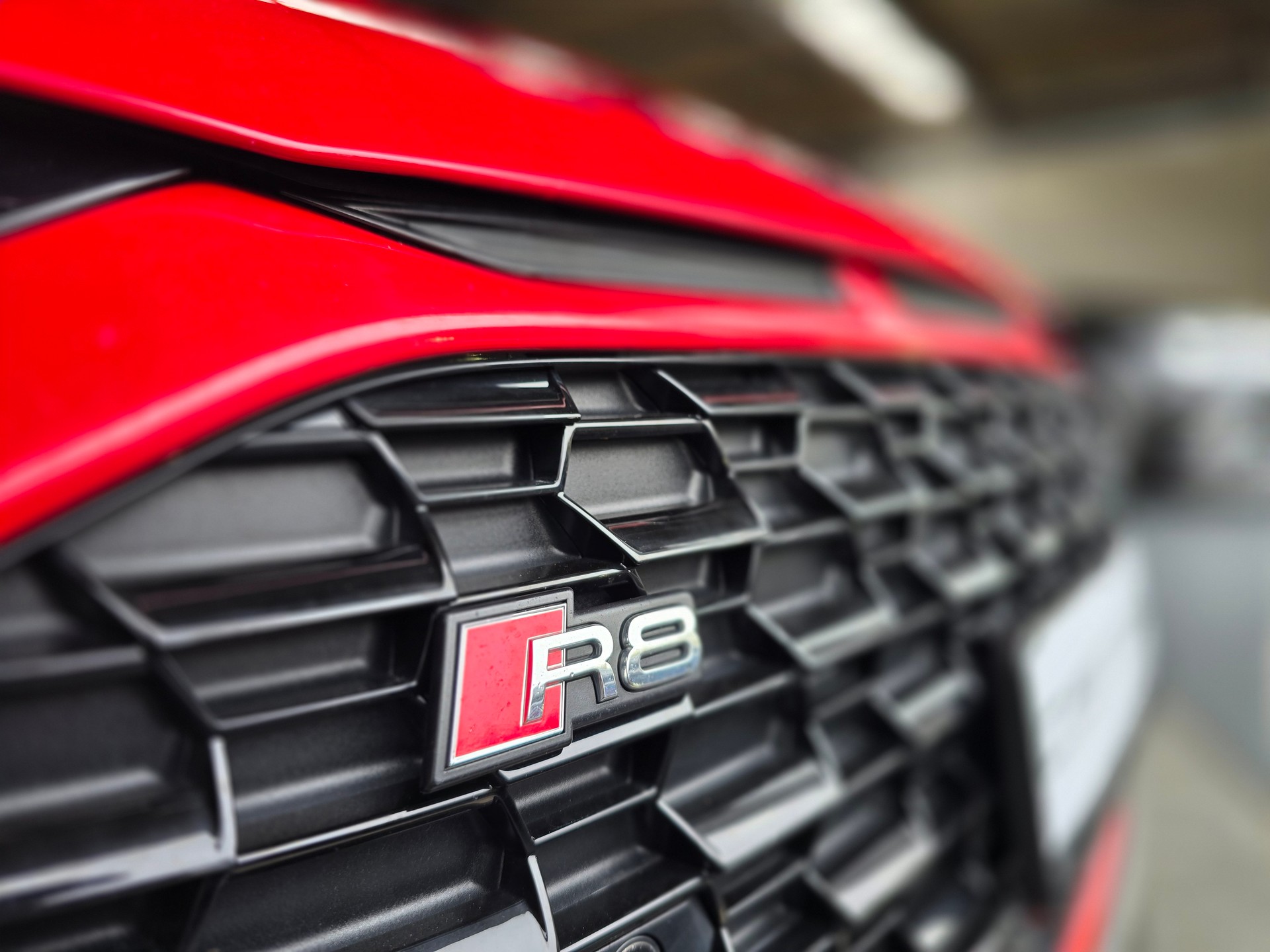 AUDI R8 5.2 V10 Coupé Performance Quattro S-tronic-image-17