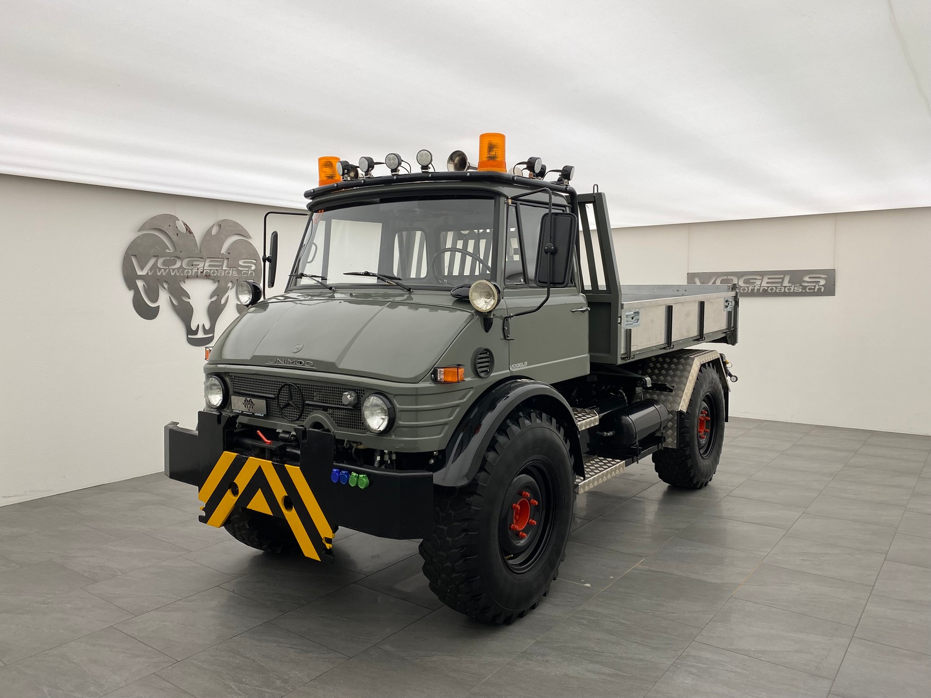 UNIMOG U 1100 BZW U 1100L
