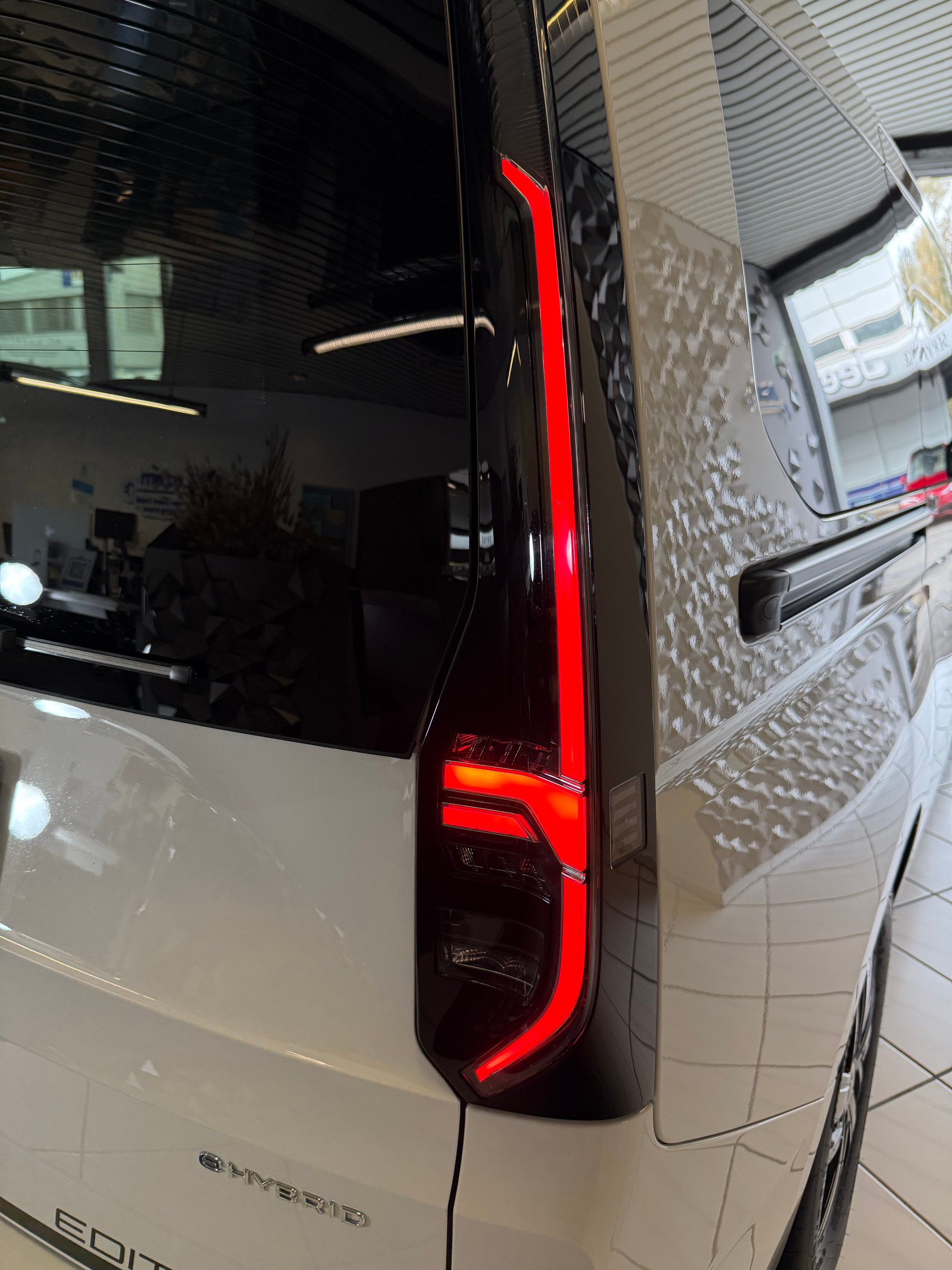 VW Caddy Maxi 1.5 TSI Plug in Hybrid DSG EDITION-image-26