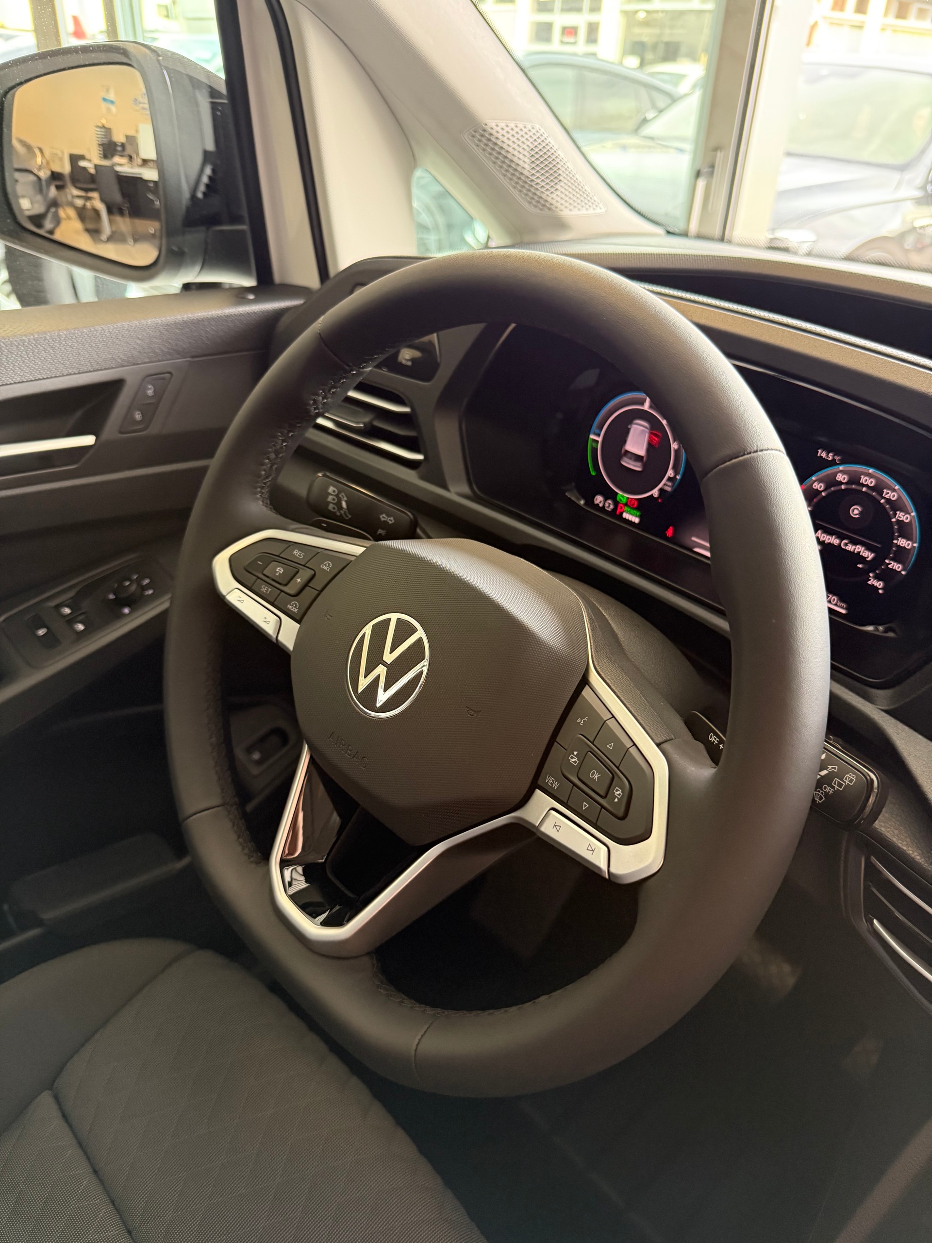 VW Caddy Maxi 1.5 TSI Plug in Hybrid DSG EDITION-image-14