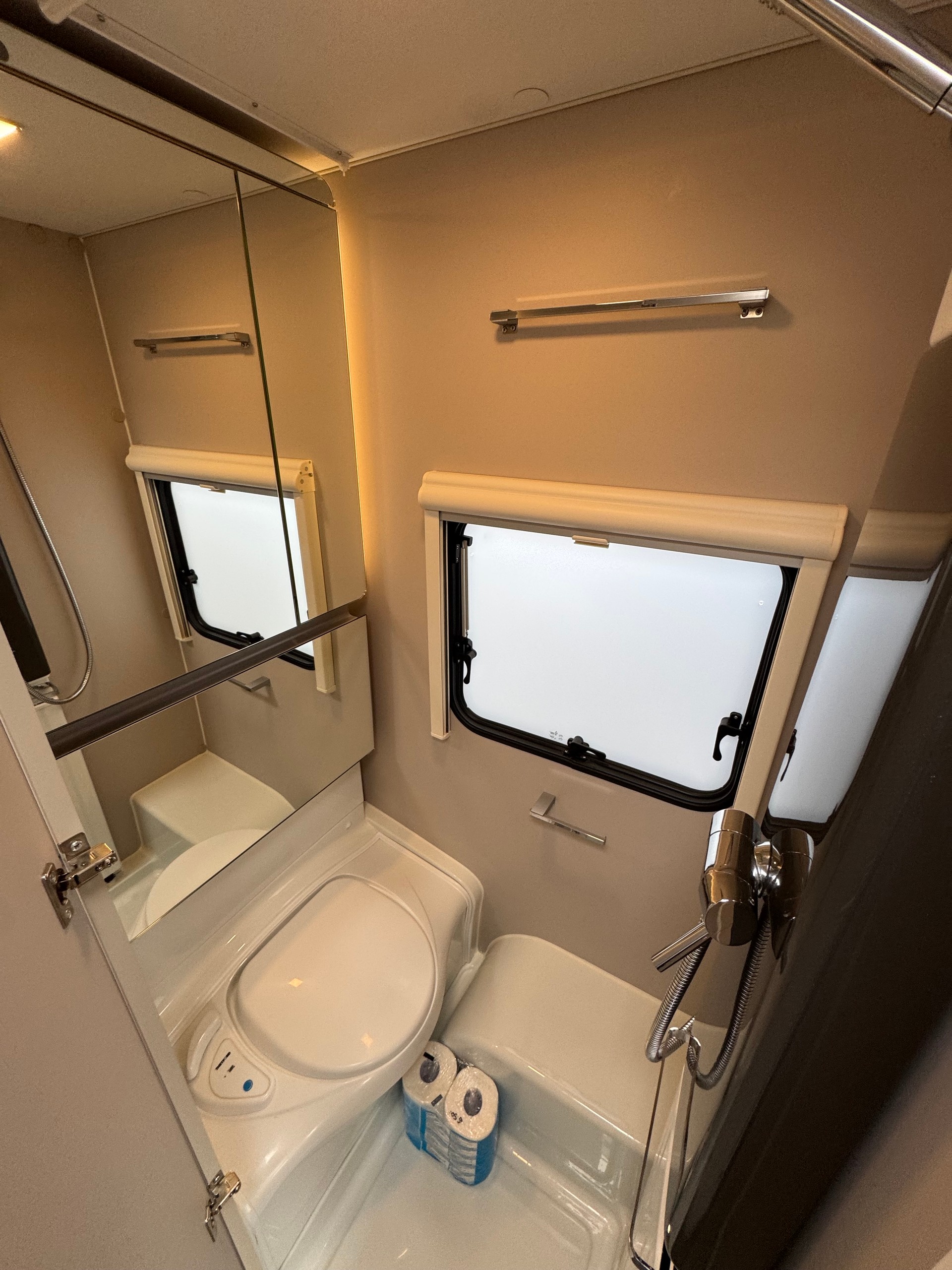 ADRIA Adora 542 UL-image-7