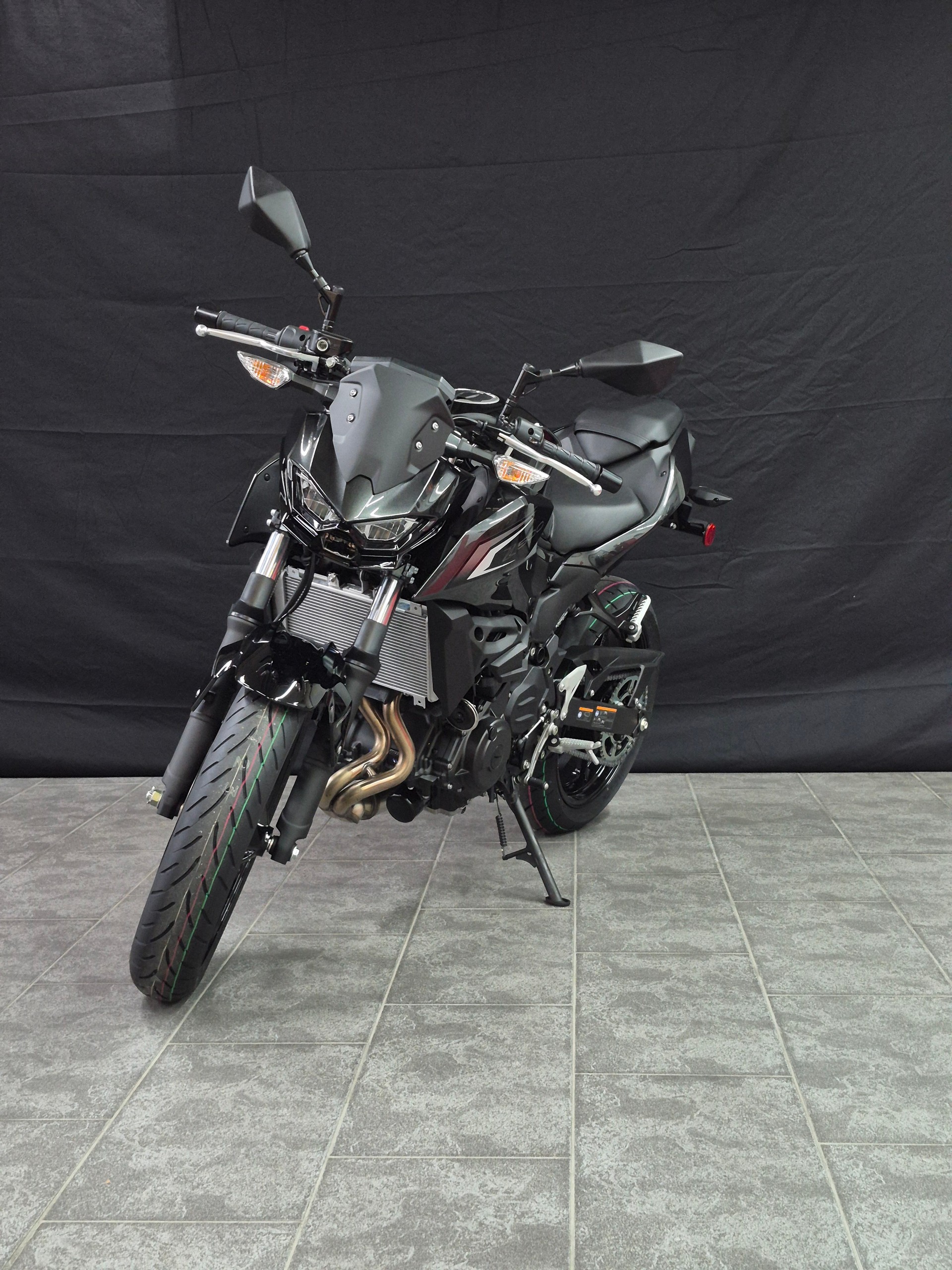 KAWASAKI Z 500-image-12