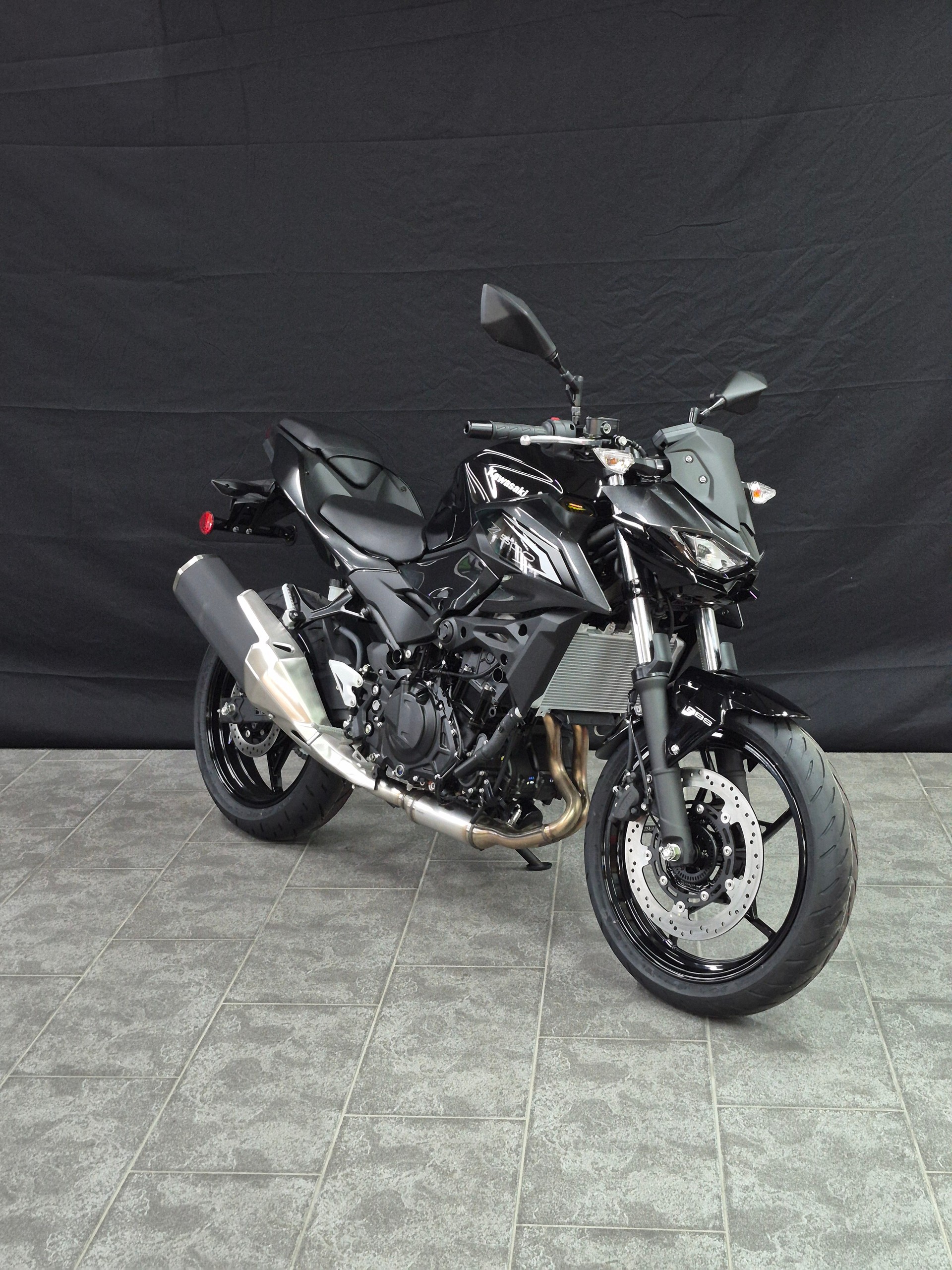 KAWASAKI Z 500-image-10
