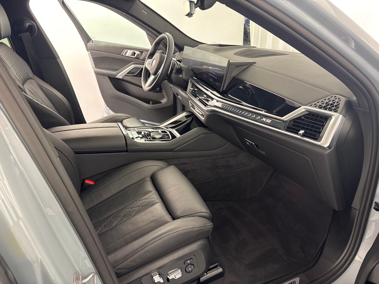 BMW X6 xDrive 48V 40i M Sport-image-8