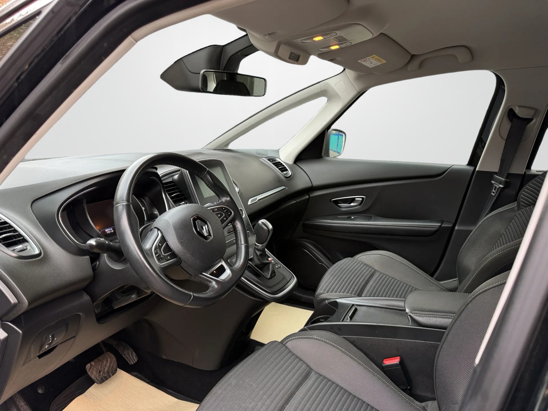 RENAULT Scénic 1.3 16V Turbo Intens EDC *Top*Service*-image-9
