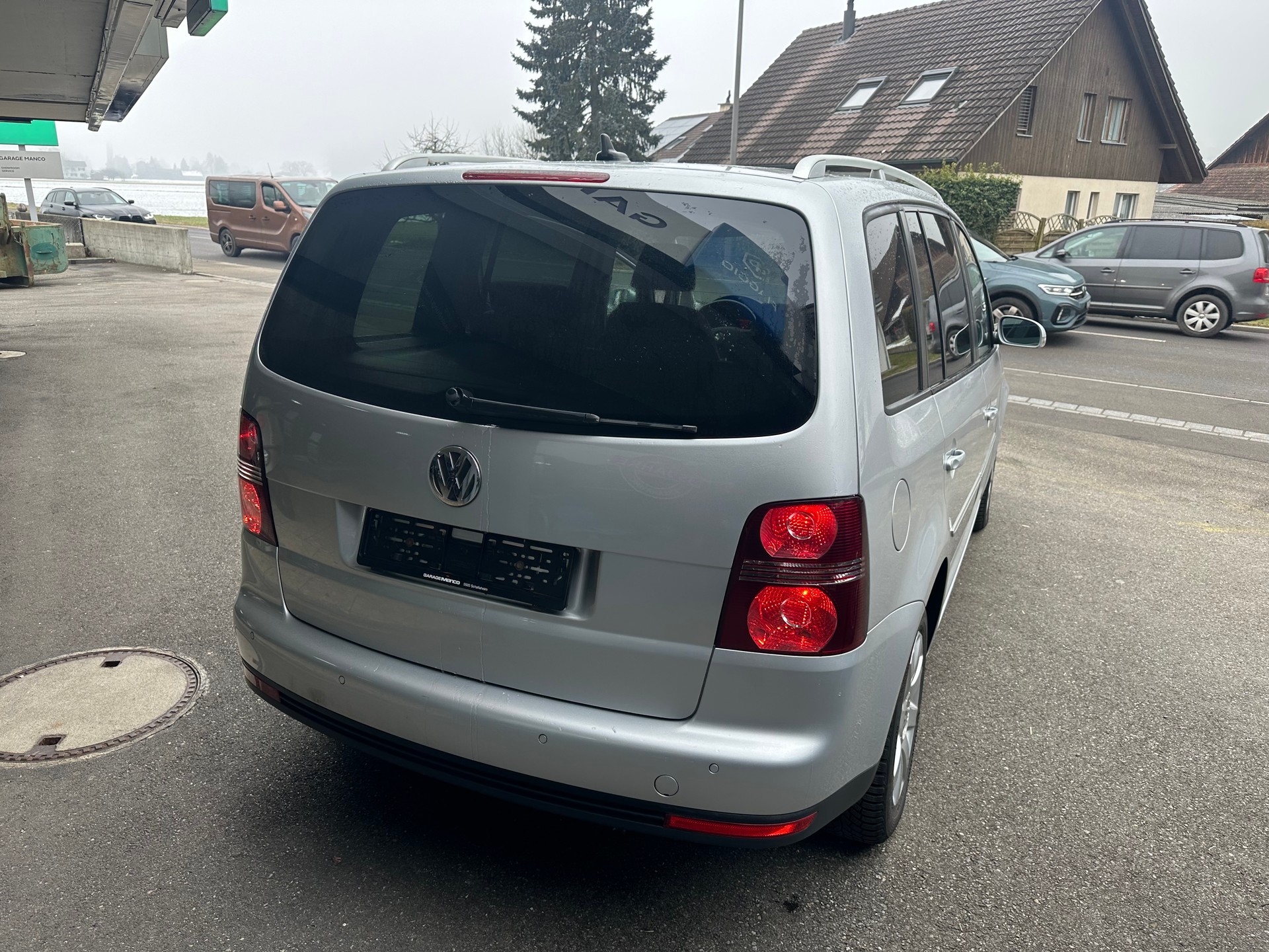 VW Touran 1.4 TSI Highline DSG-image-2