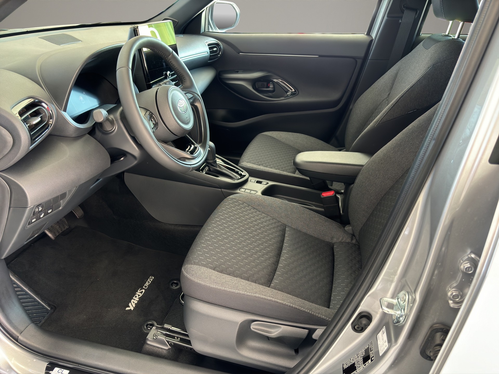 TOYOTA Yaris Cross 1.5 Trend e-CVT-image-9